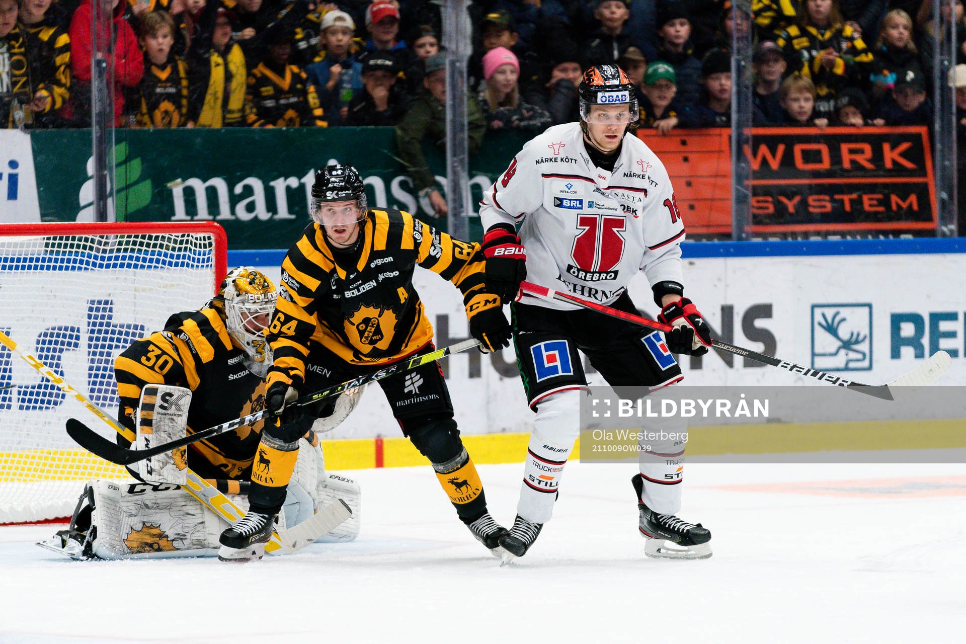 Skellefteås Jonathan Pudas och målvakt Gustaf Lindvall