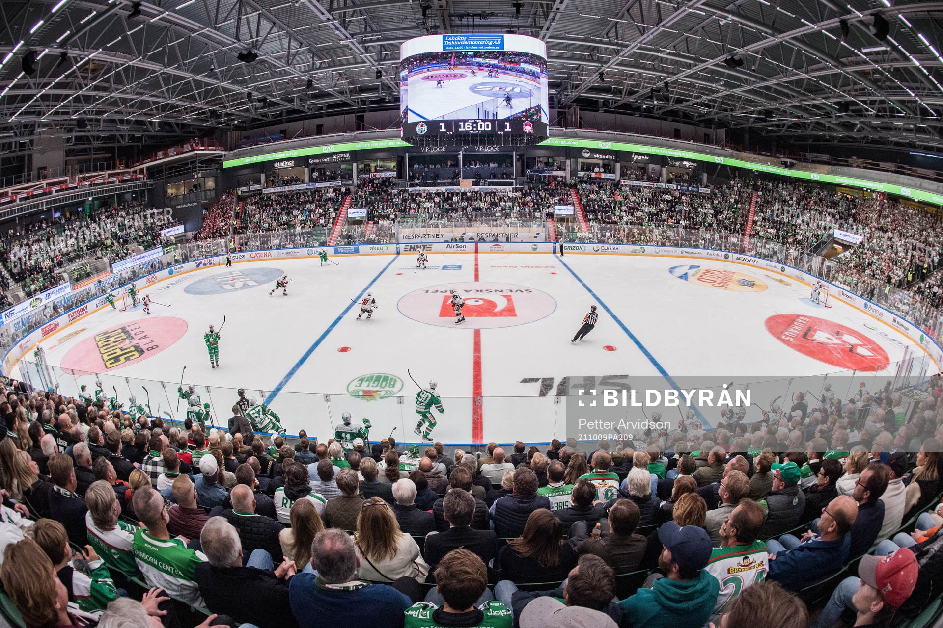 Fullsatt i Catena Arena
