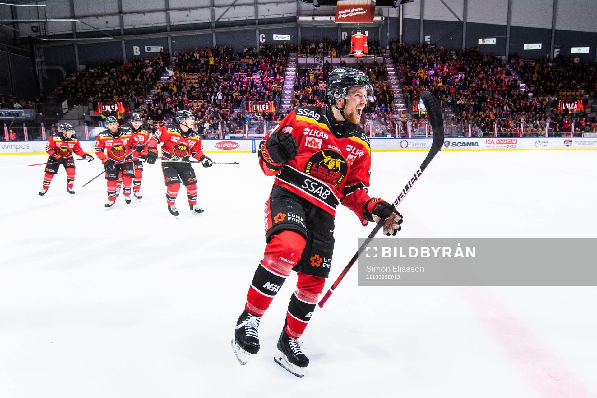 Luleås Brendan Shinnimin jublar