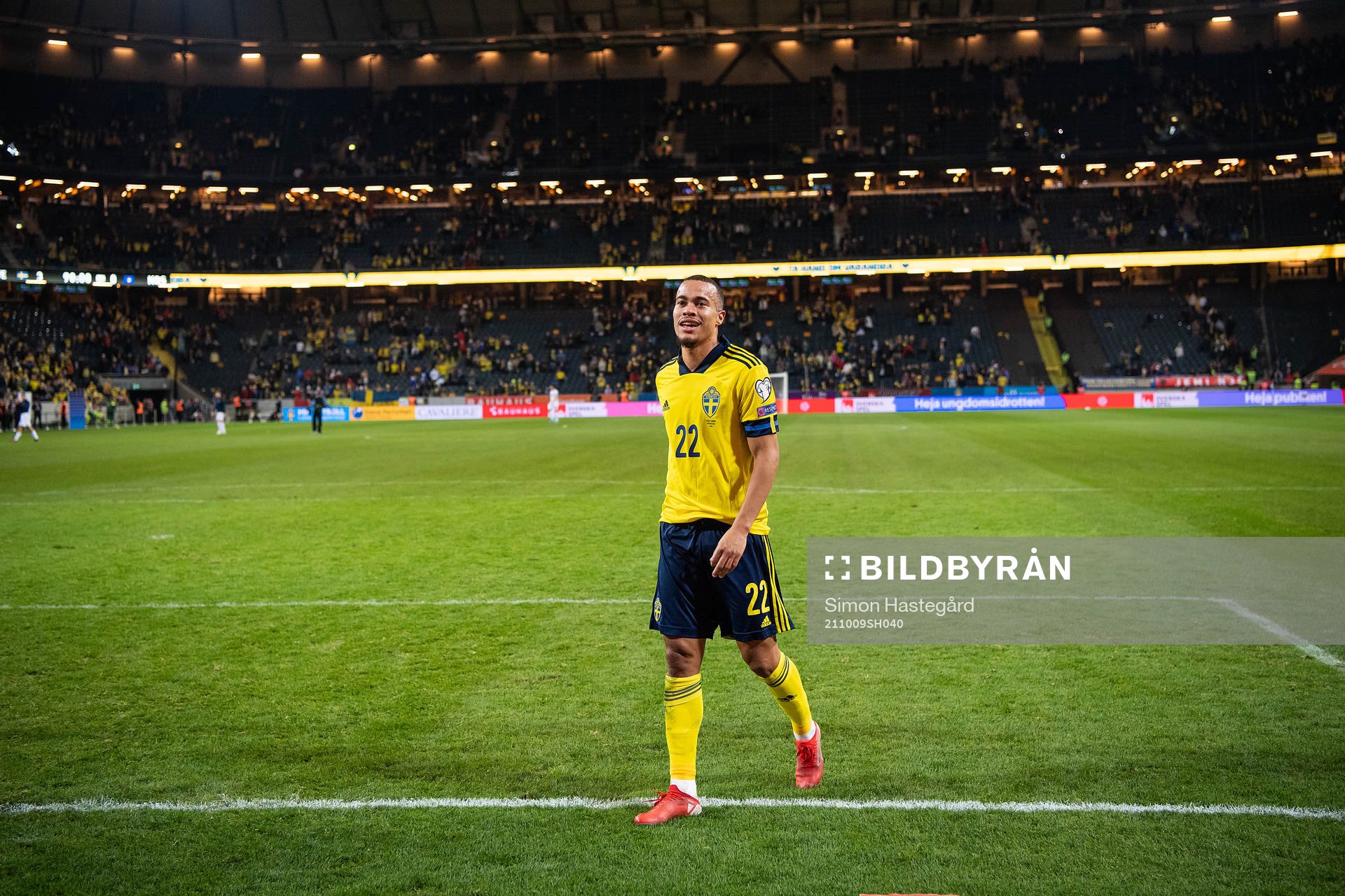 Robin Quaison of Sweden celebrates