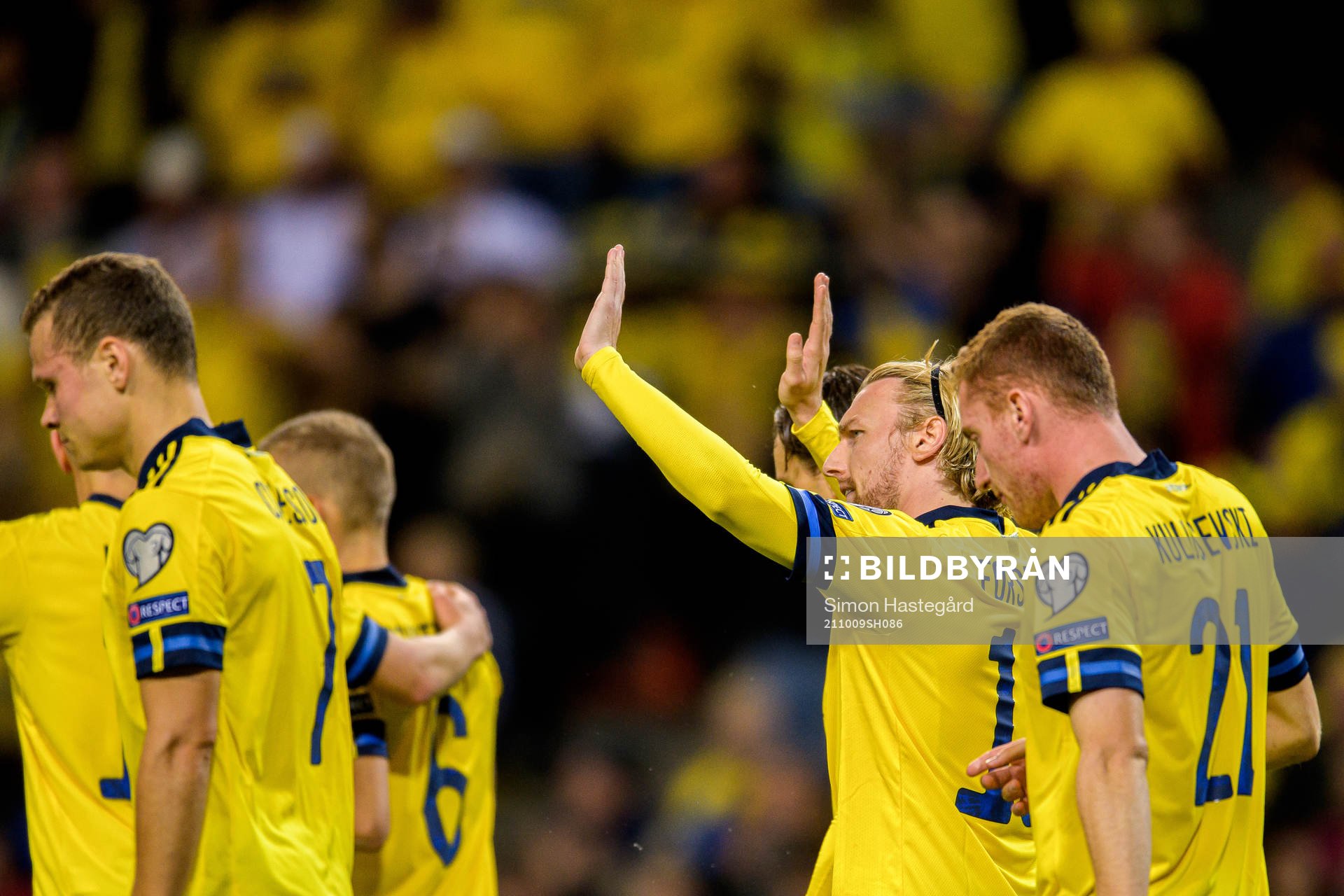 Emil Forsberg of Sweden celebrates the 1-0 goal