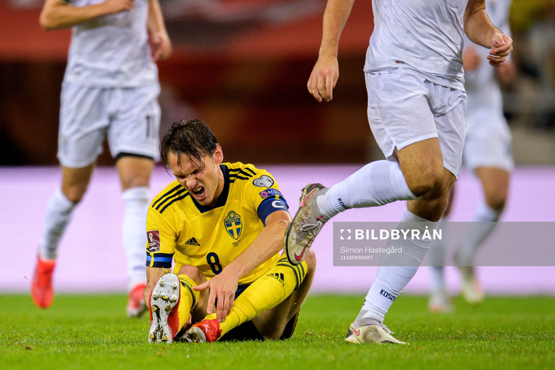 Albin Ekdal of Sweden in pain