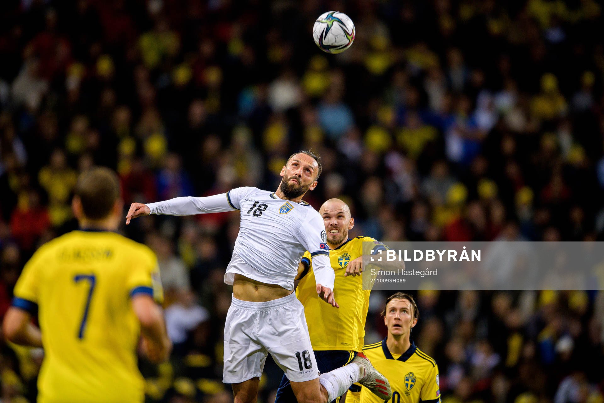 Vedat Muriqi of Kosovo and Marcus Danielson of Sweden