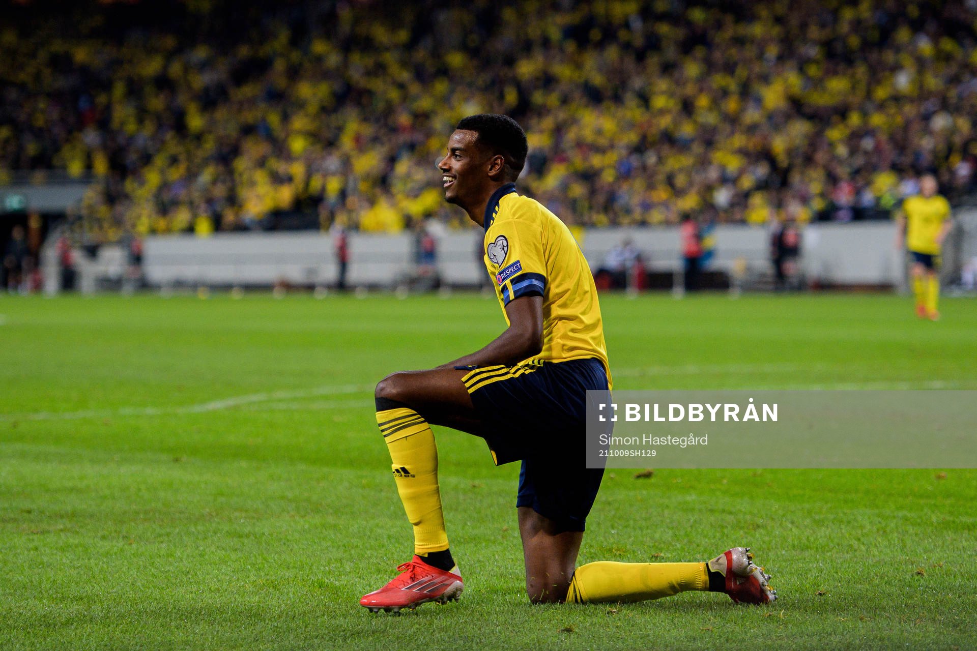Alexander Isak of Sweden looks dejected