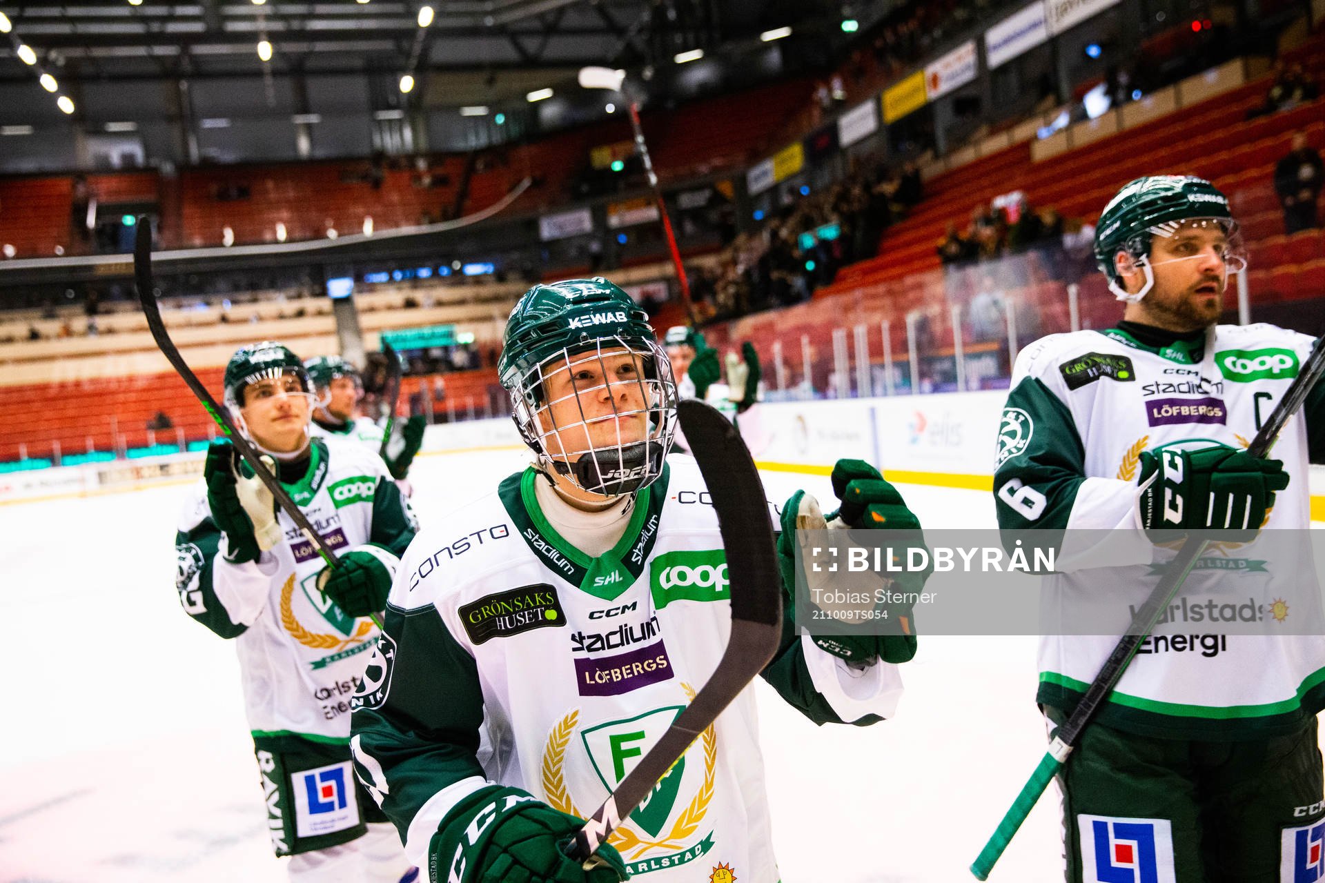 Färjestads Martin Johnsen jublar