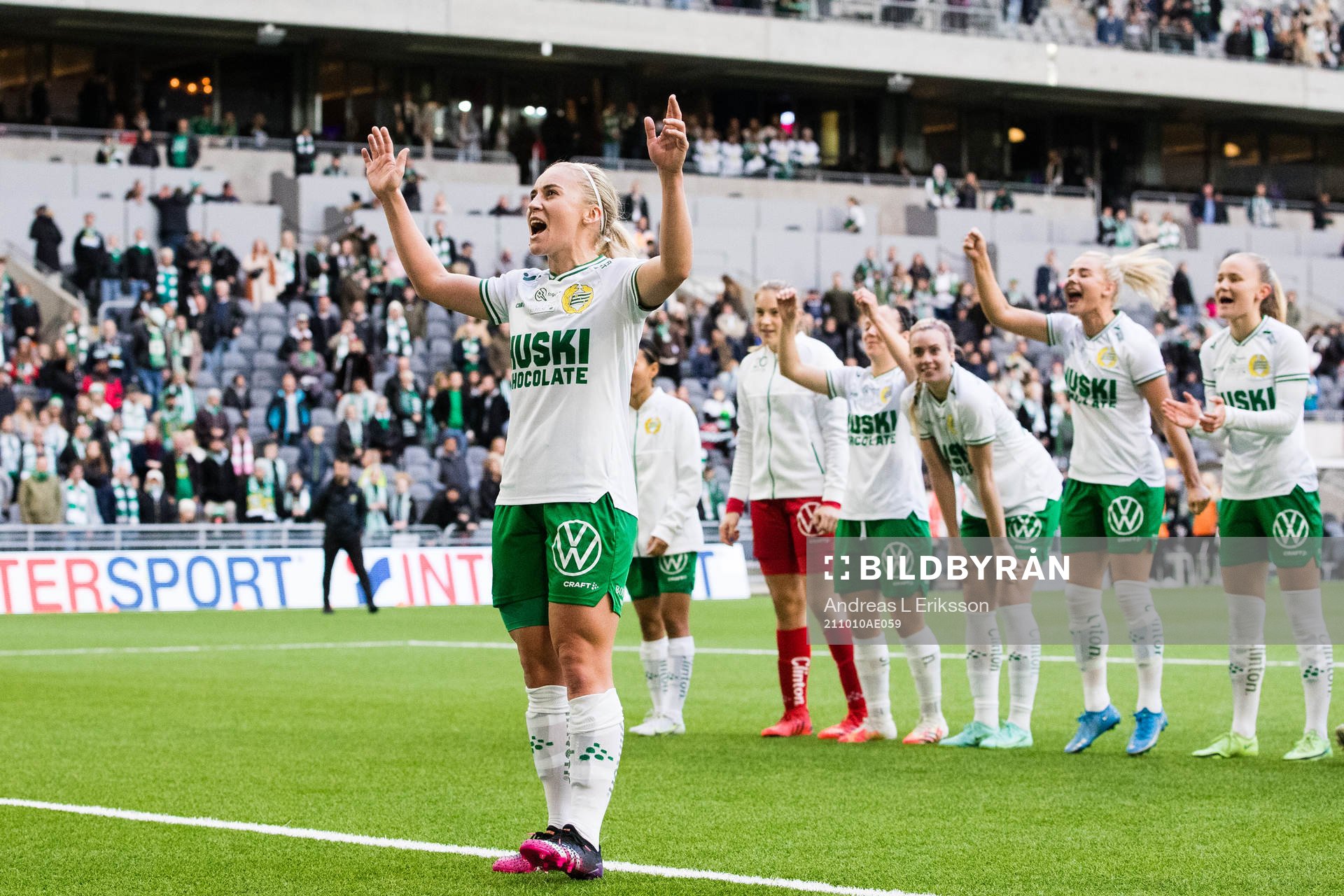 Hammarbys Ellen Gibson jublar