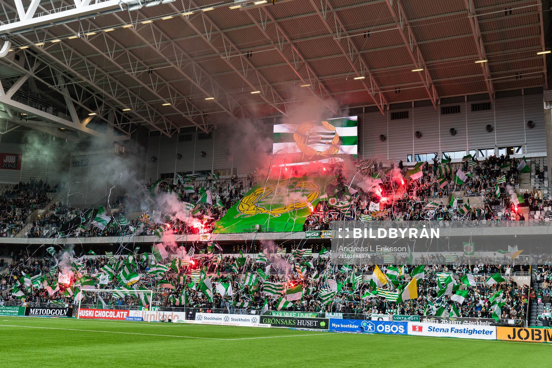 Supportrar till Hammarby med ett TIFO