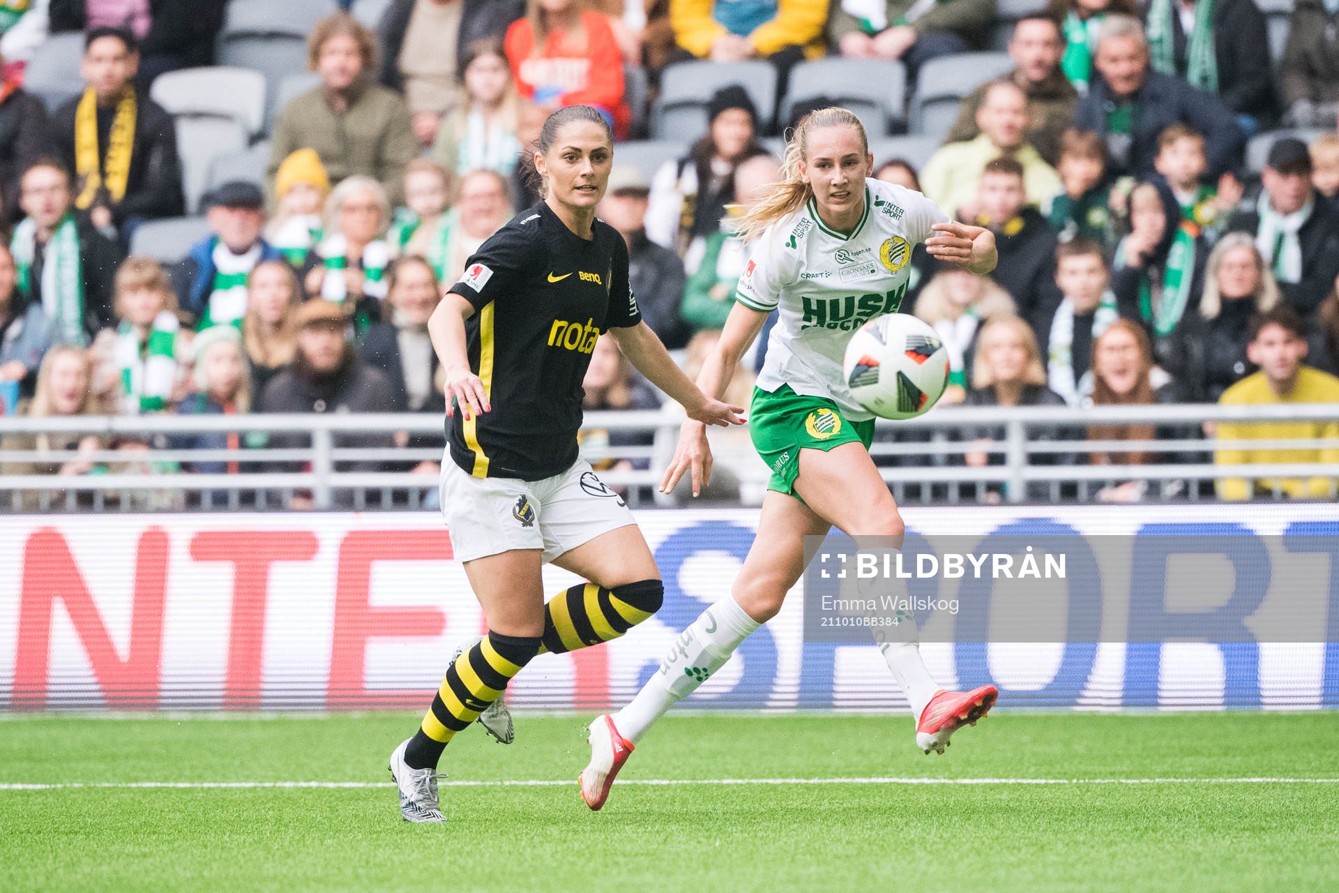 s Linda Hallin och Hammarbys Ellen Wangerheim