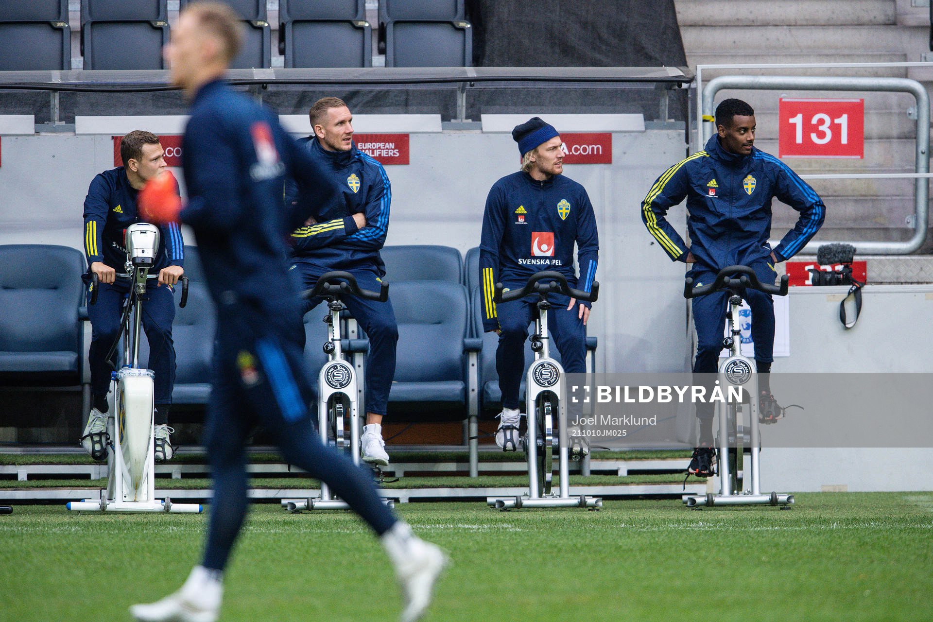 Viktor Claesson, goalkeeper Robin Olsen, Emil Forsberg and