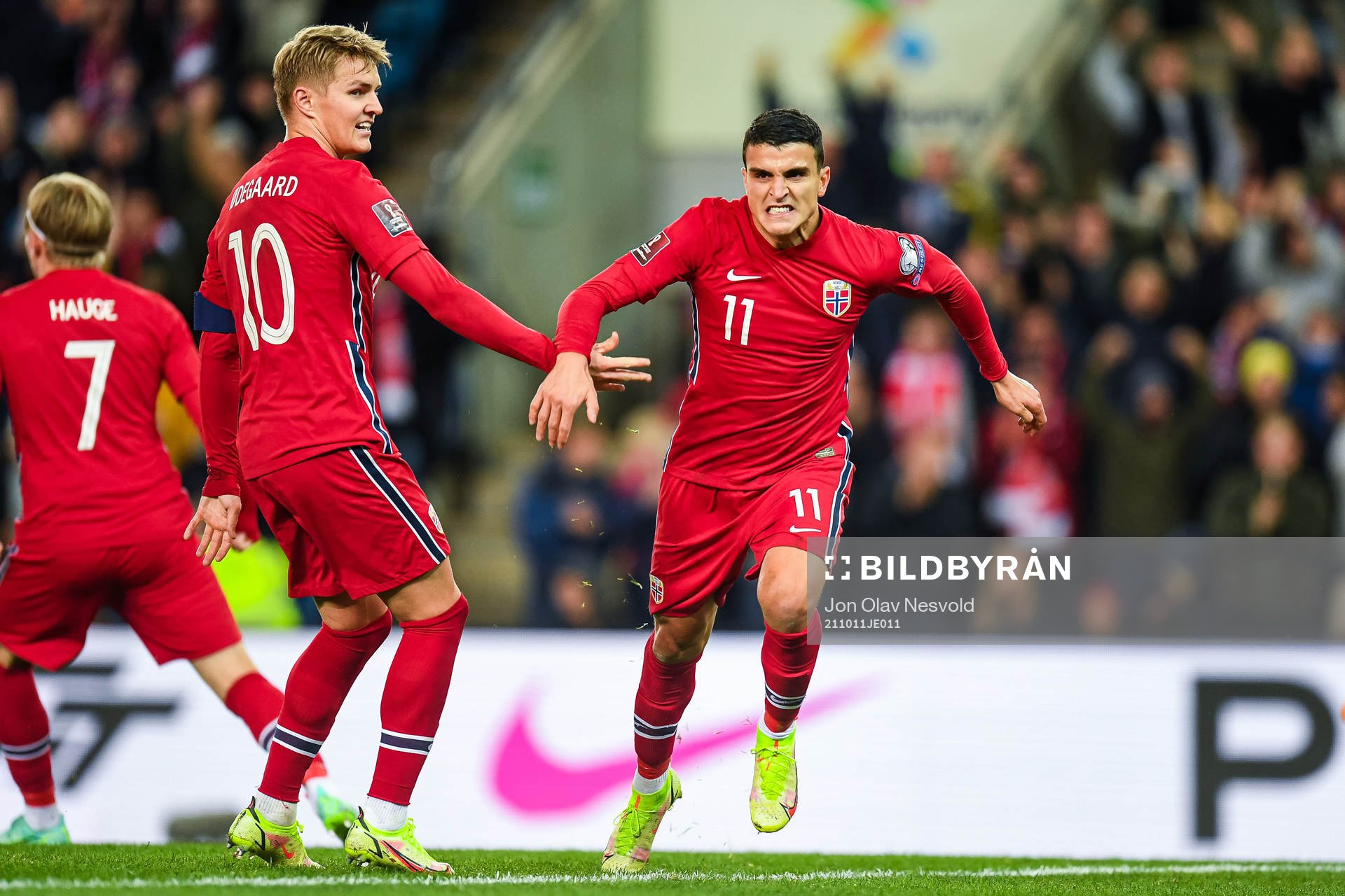Martin Ødegaard and Mohamed Elyounoussi of Norway