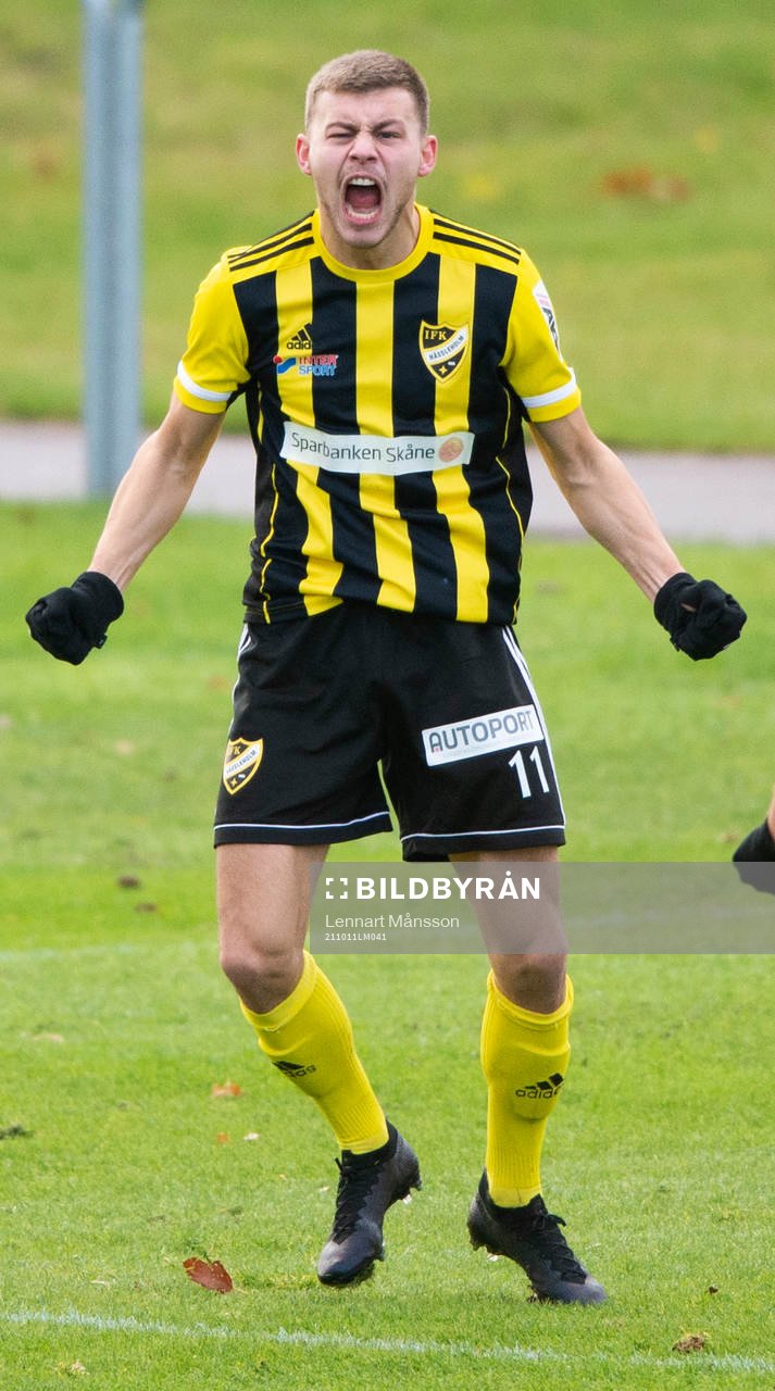 IFK Hässleholms Ivan Danielsson Andanovski måljublar i matchen i div 2 Södra Götaland mellan IFK Hässleholm och BK Olympic i Hässleholm17 oktober 2021.