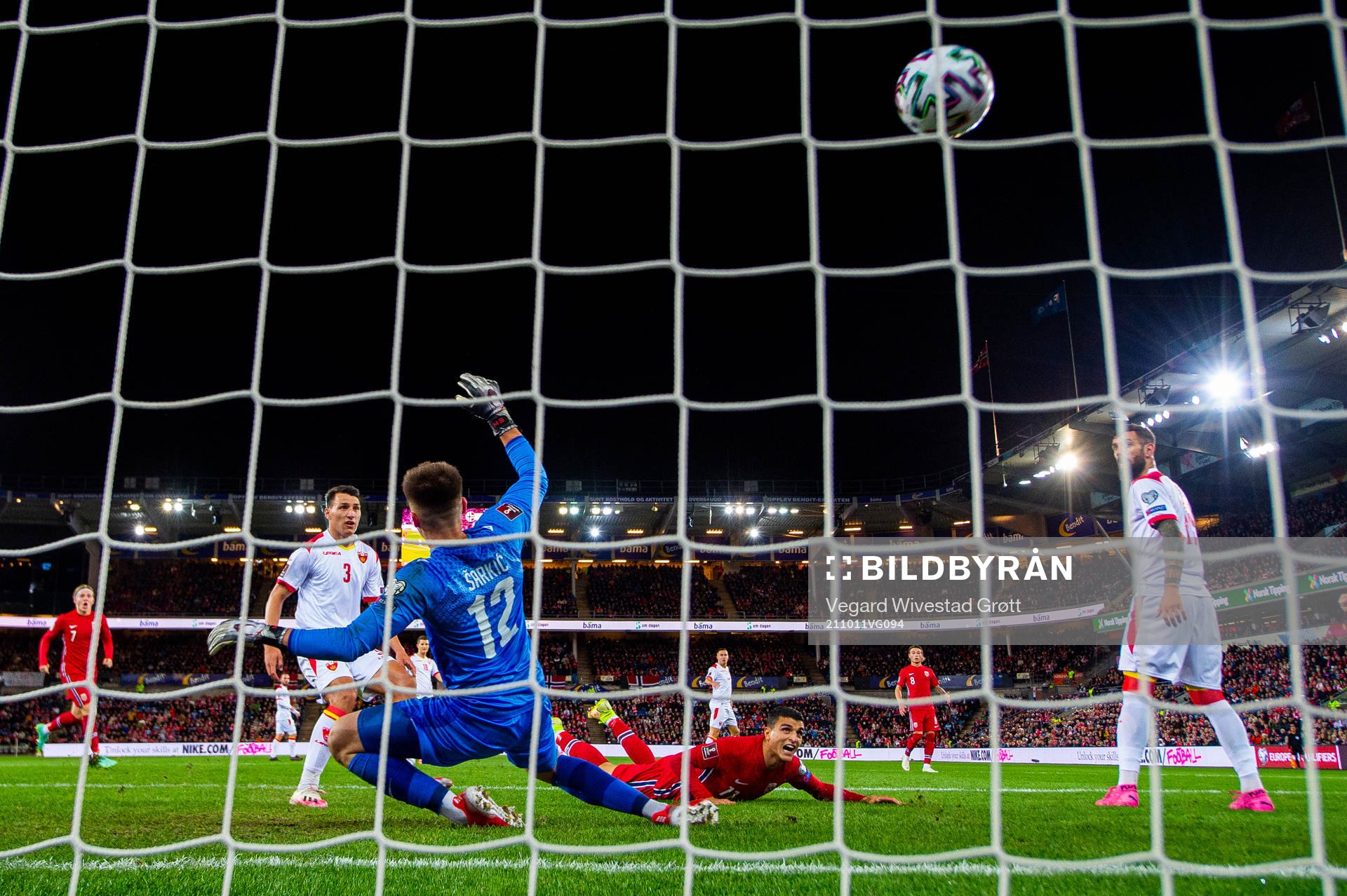 Mohamed Elyounoussi of Norway scores the 1-0 goal behind