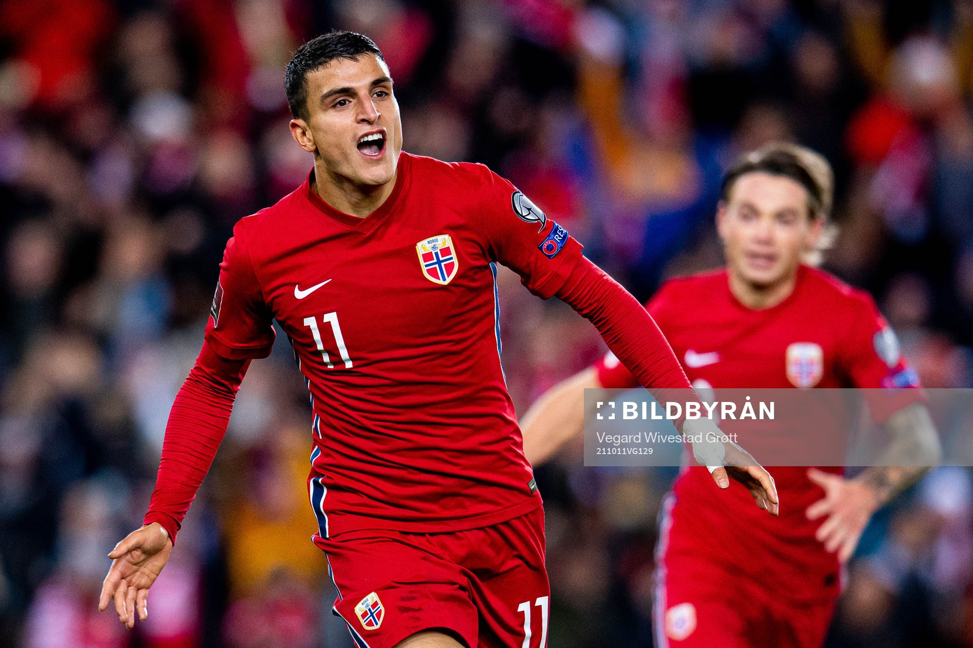 Mohamed Elyounoussi of Norway celebrates