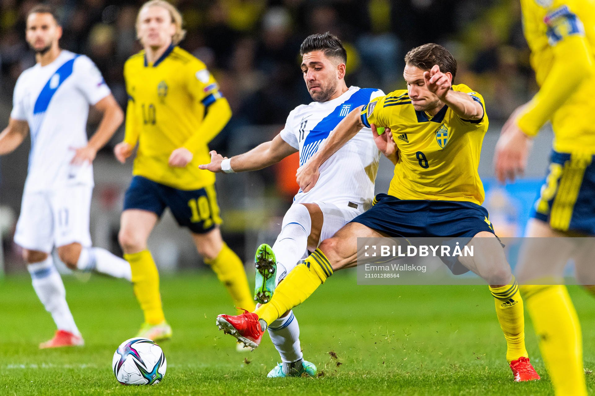 Tasos Bakasetas of Greece and Albin Ekdal of Sweden