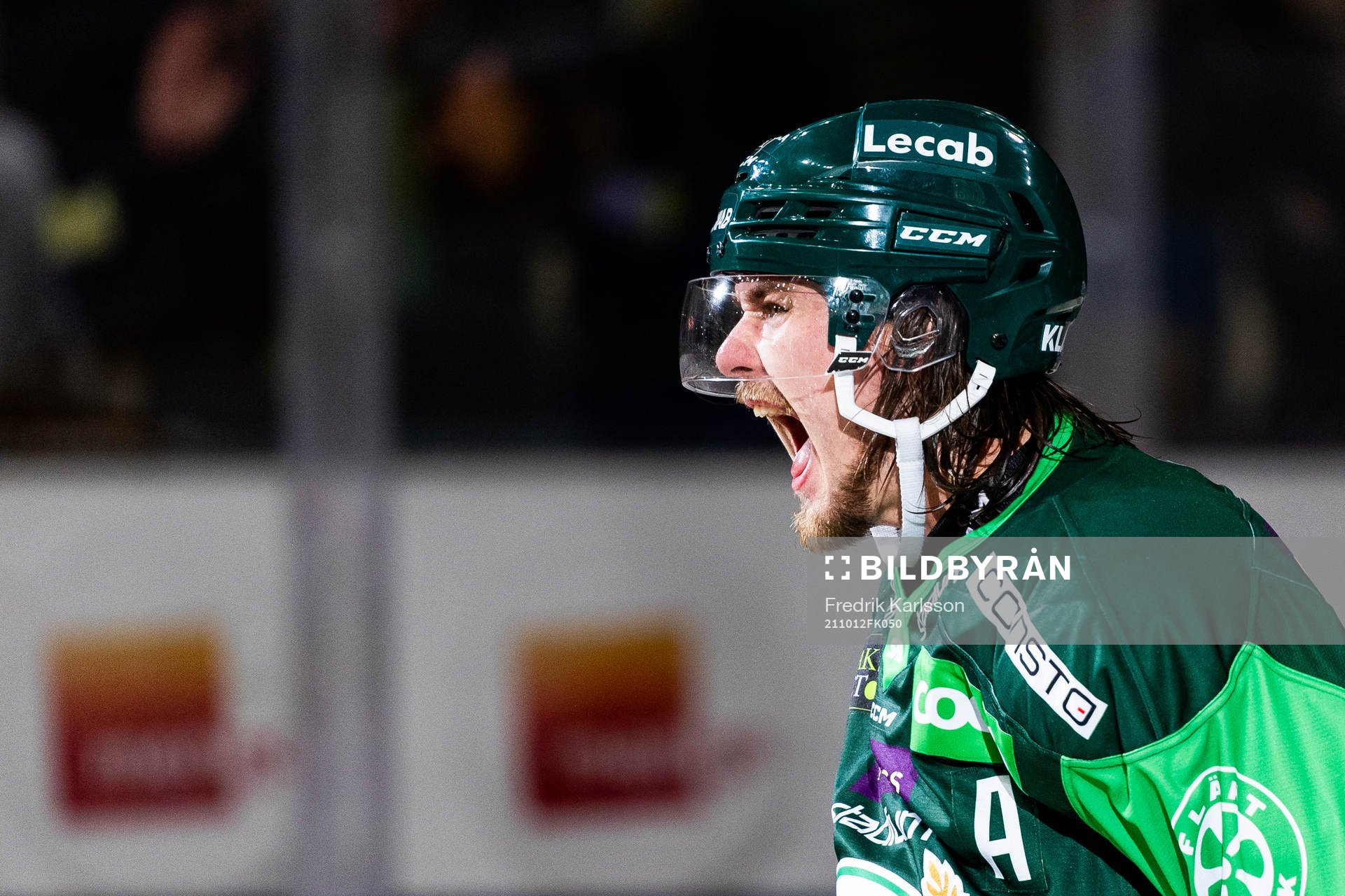 Färjestads Linus Johansson jublar