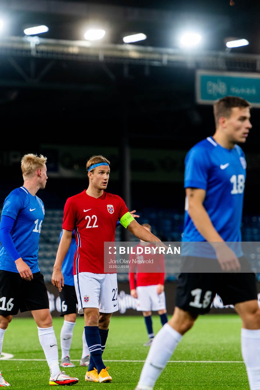 Rocco Shein of Estonia and Erik Botheim of Norway