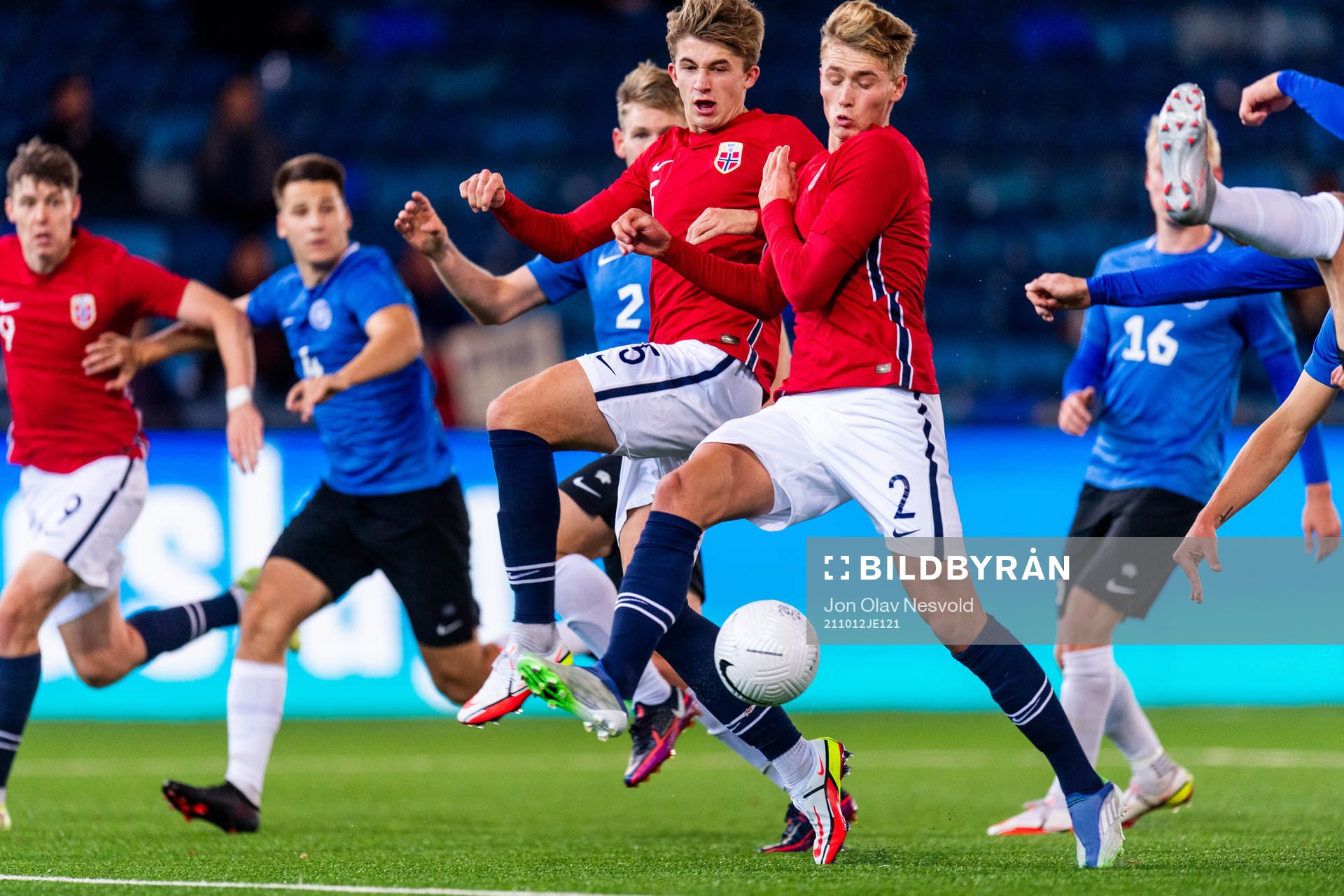 Henrik Heggheim and Sebastian Søraas Sebulonsen of Norway