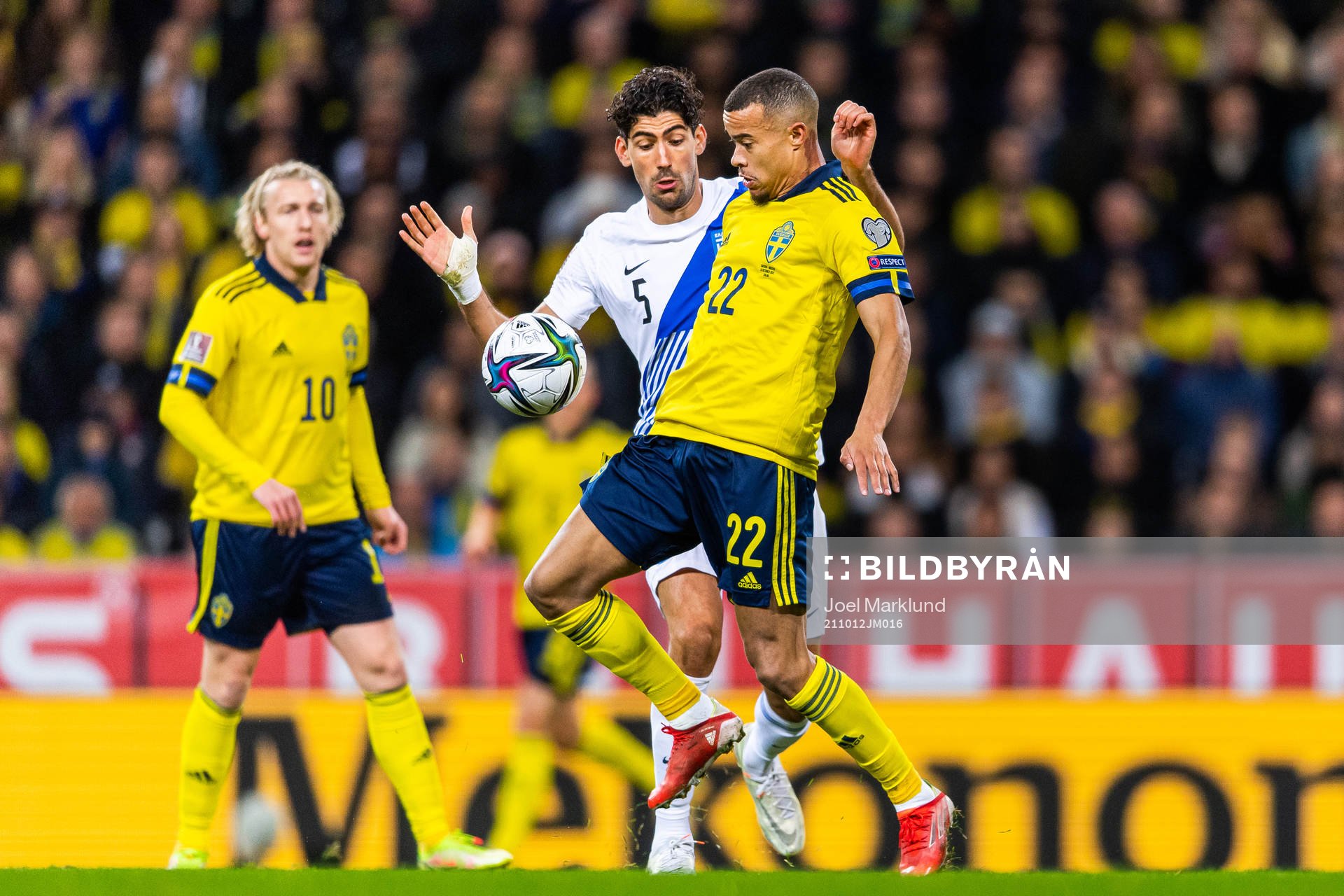 Andreas Bouchalakis of Greece and Robin Quaison of Sweden