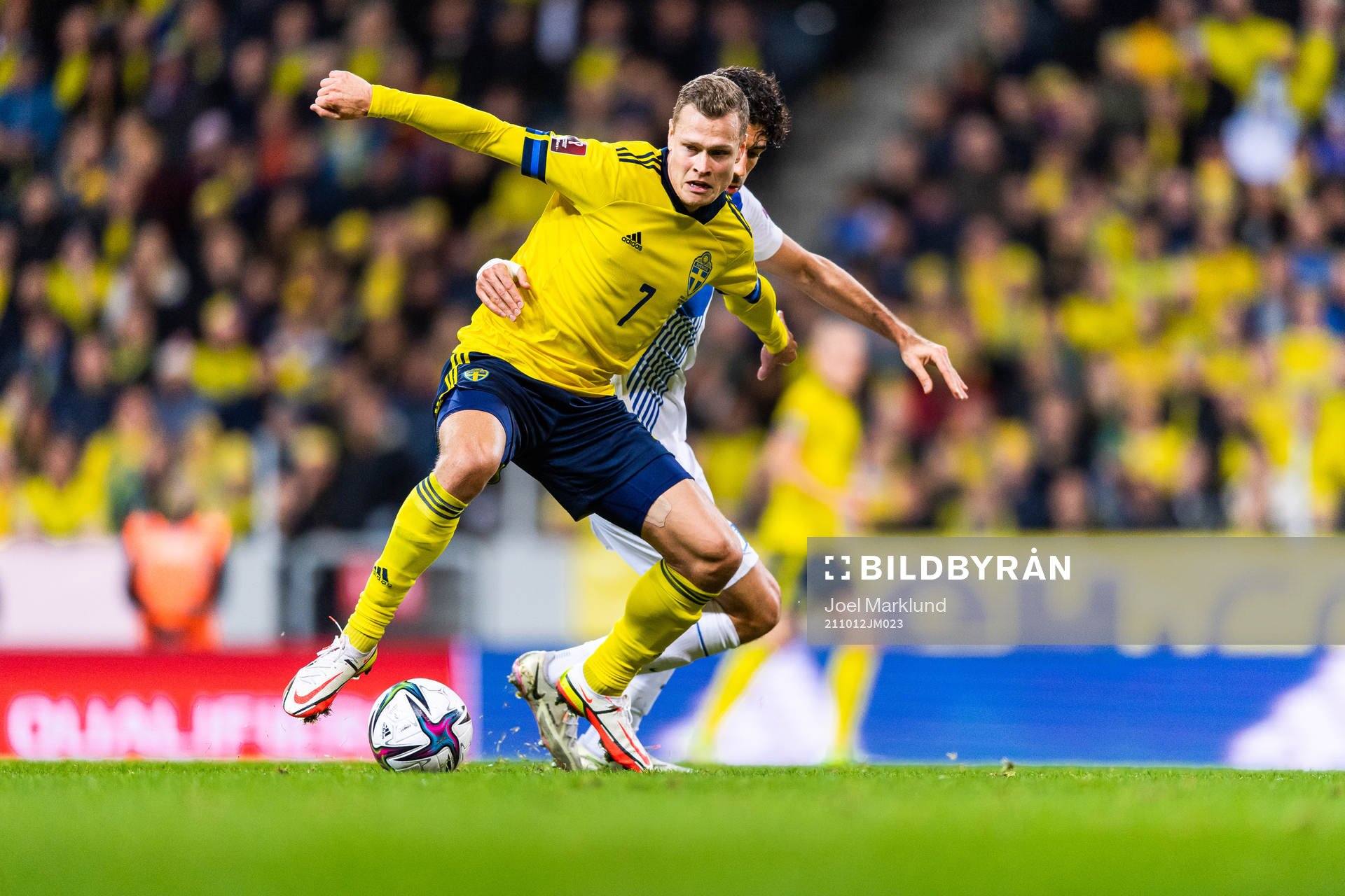 Viktor Claesson of Sweden and Andreas Bouchalakis of Greece