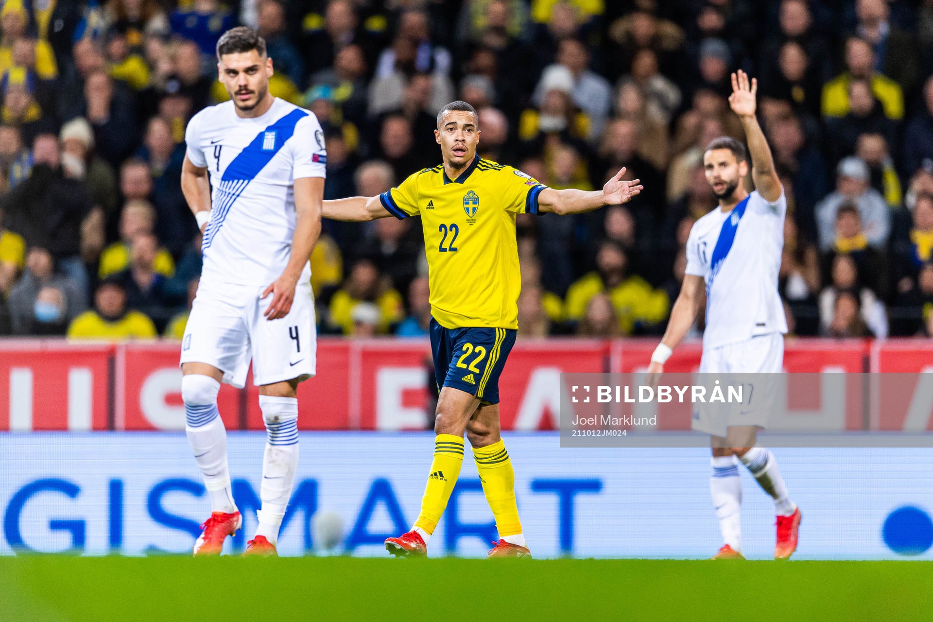 Robin Quaison of Sweden reacts