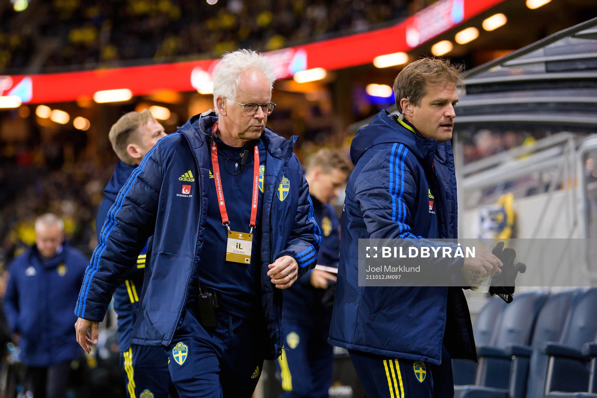 Team doctors Anders Valentin and Jonas Werner of Sweden