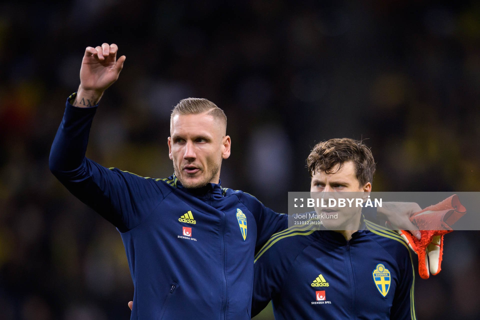 Robin Olsen and Victor Nilsson Lindelöf of Sweden