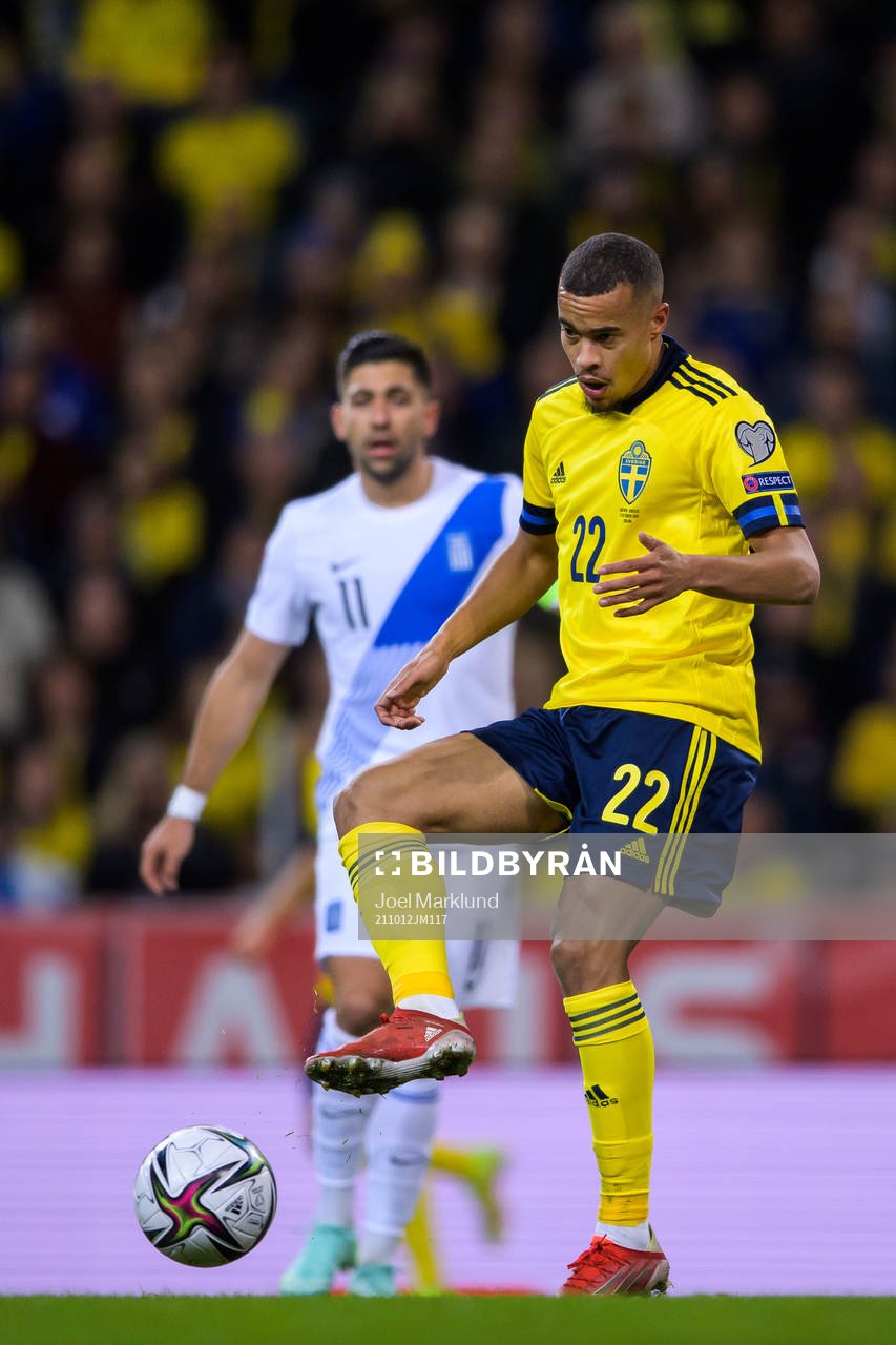 Robin Quaison of Sweden
