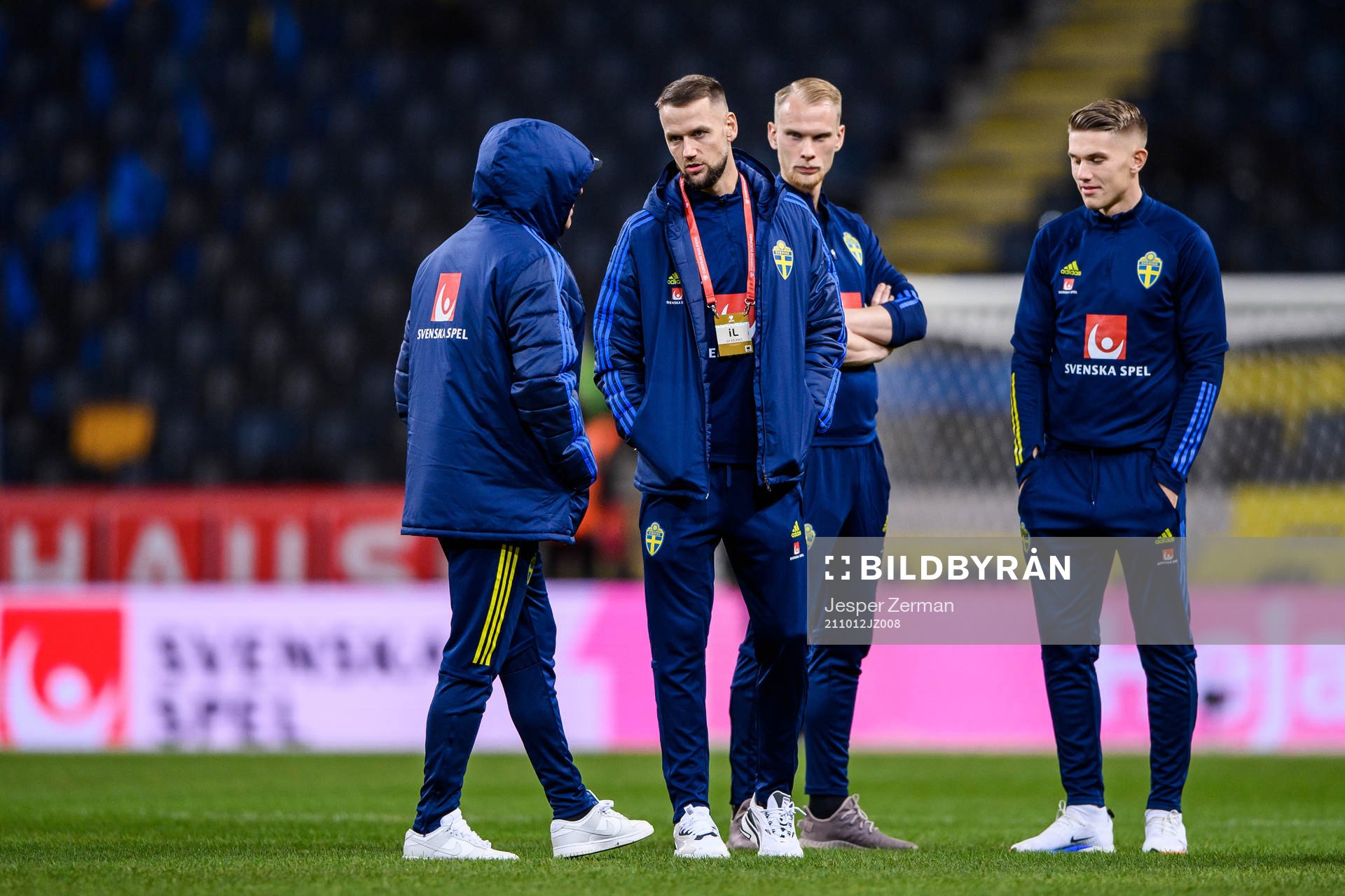 Alexander Milosevic, goalkeeper Pontus Dahlberg and Viktor