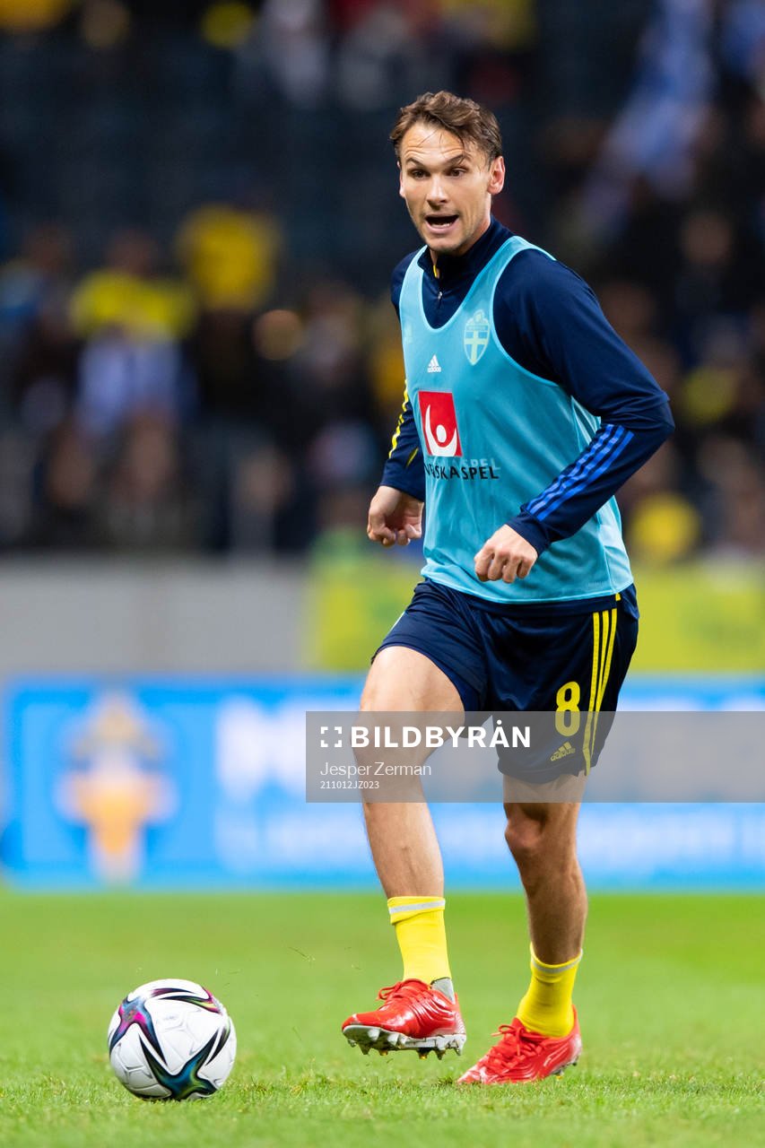 Albin Ekdal of Sweden
