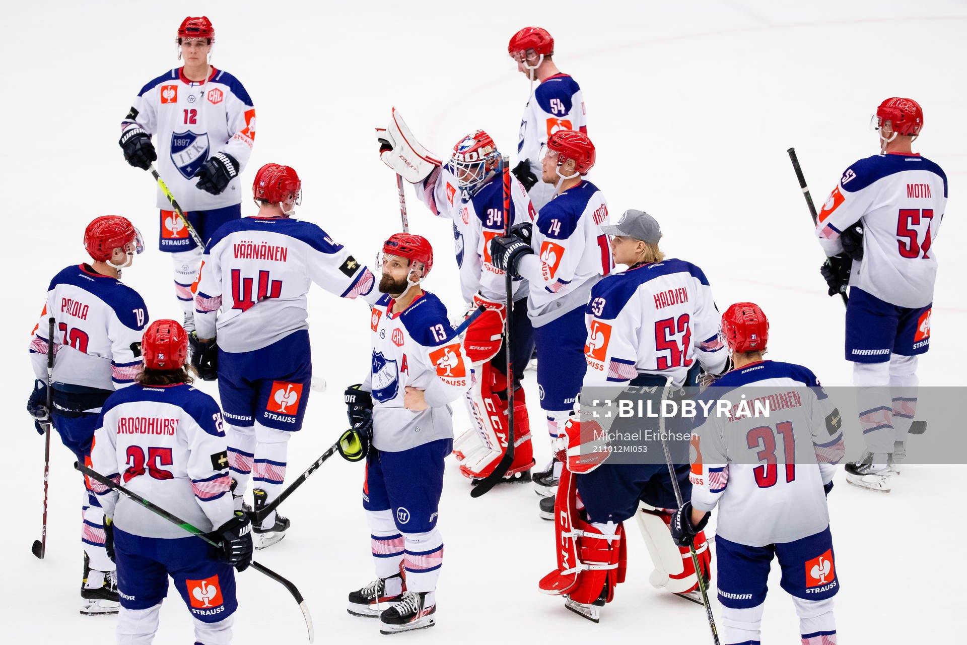 Players of Helsinki looks dejected