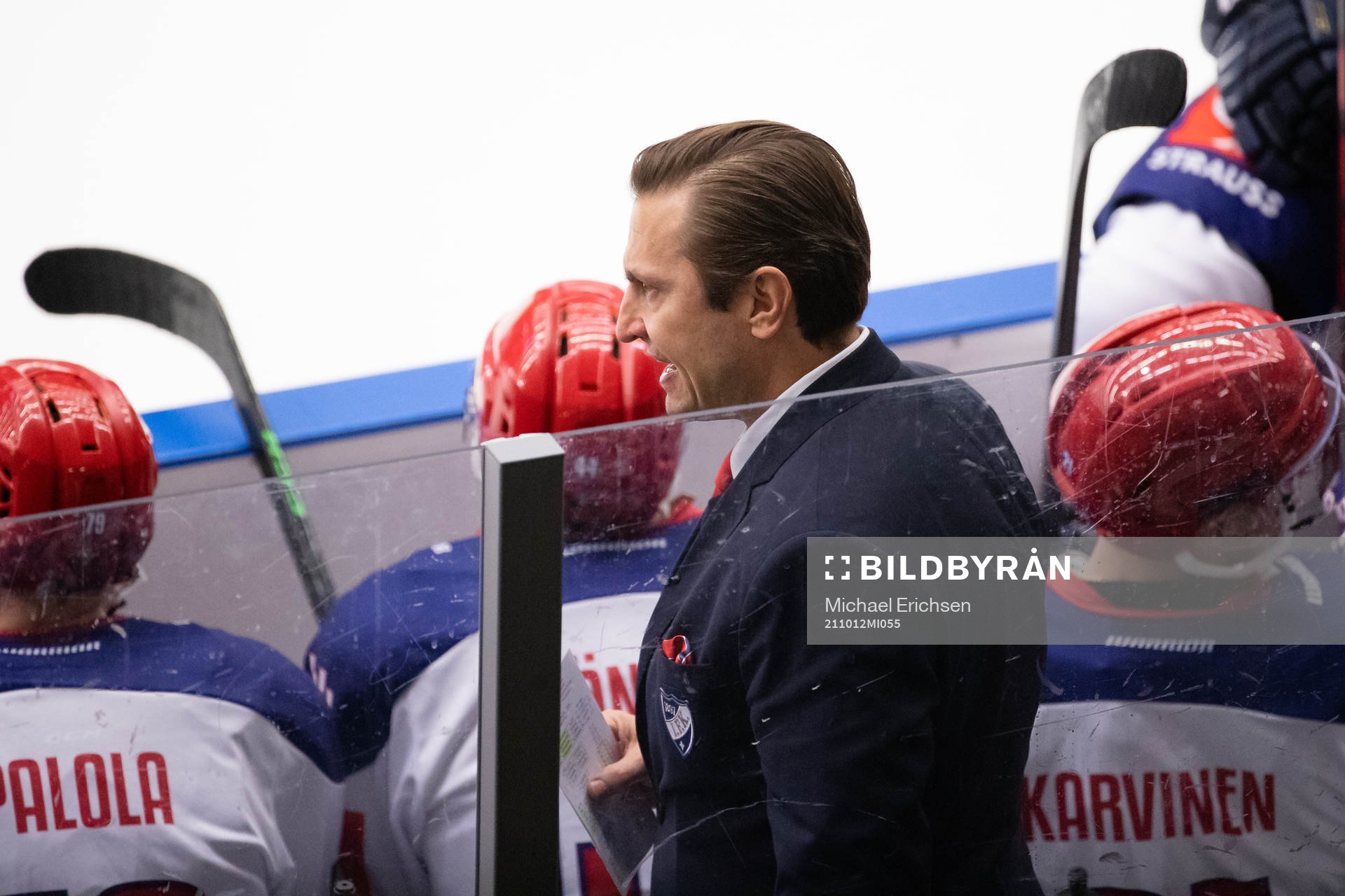 Head coach Ville Peltonen of Helsinki