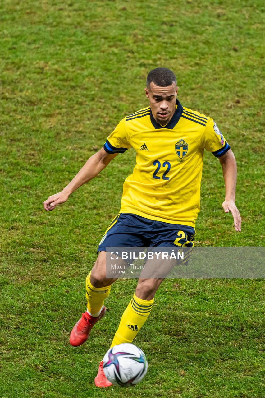 Robin Quaison of Sweden