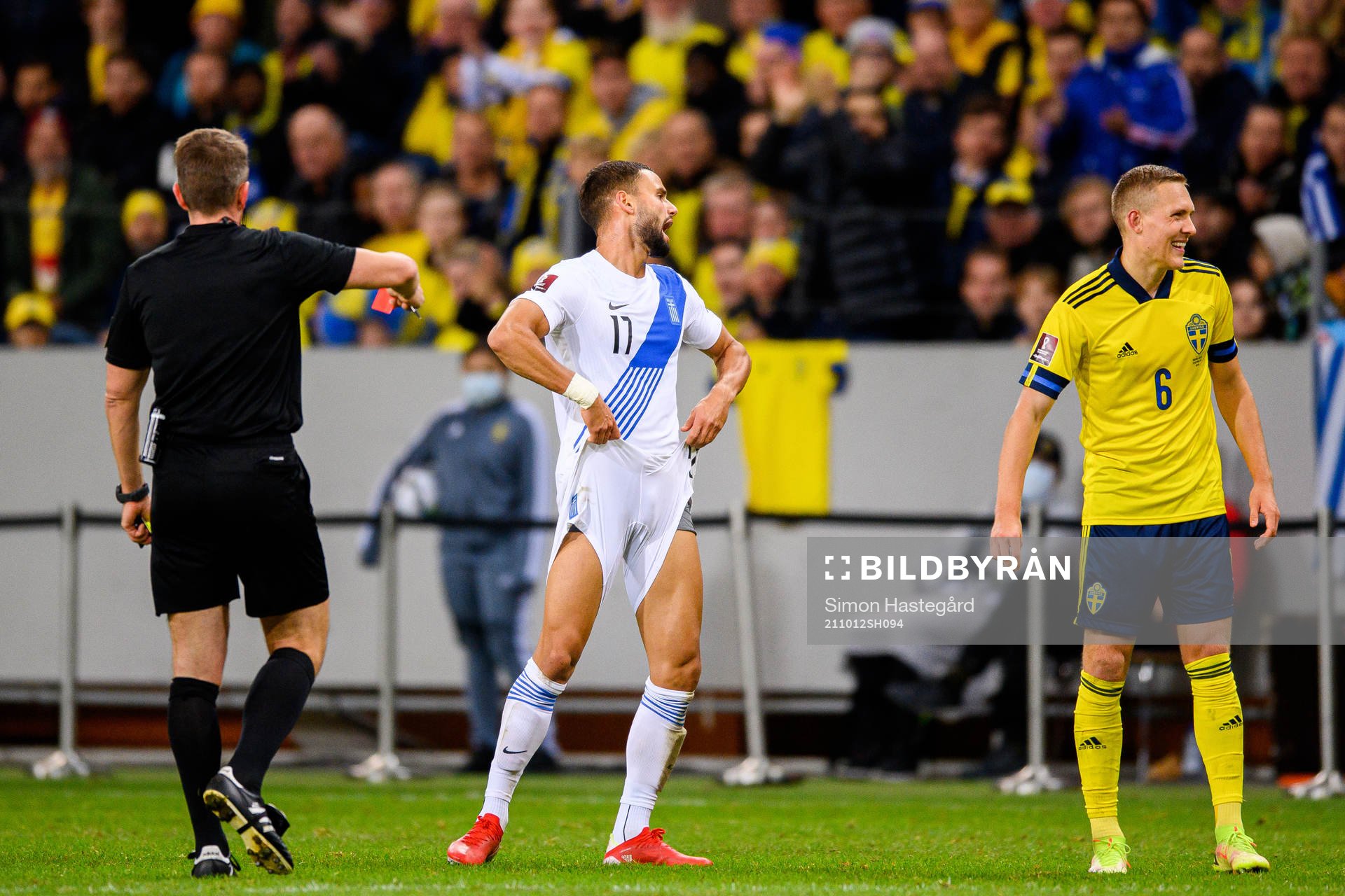 Pantelis Hatzidiakos of Greece looks dejected