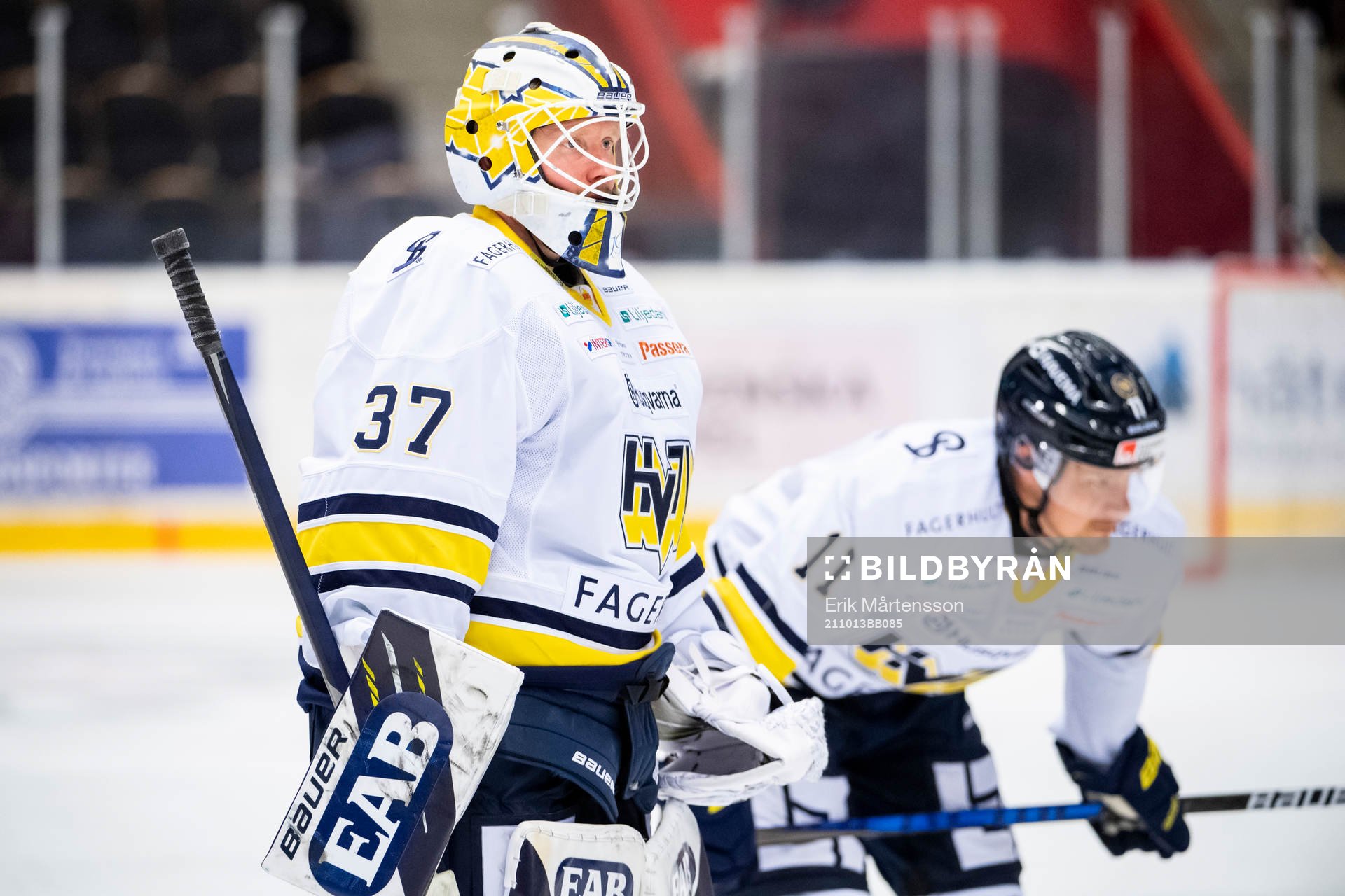 s målvakt Jonas Gunnarsson och Simon Önerud