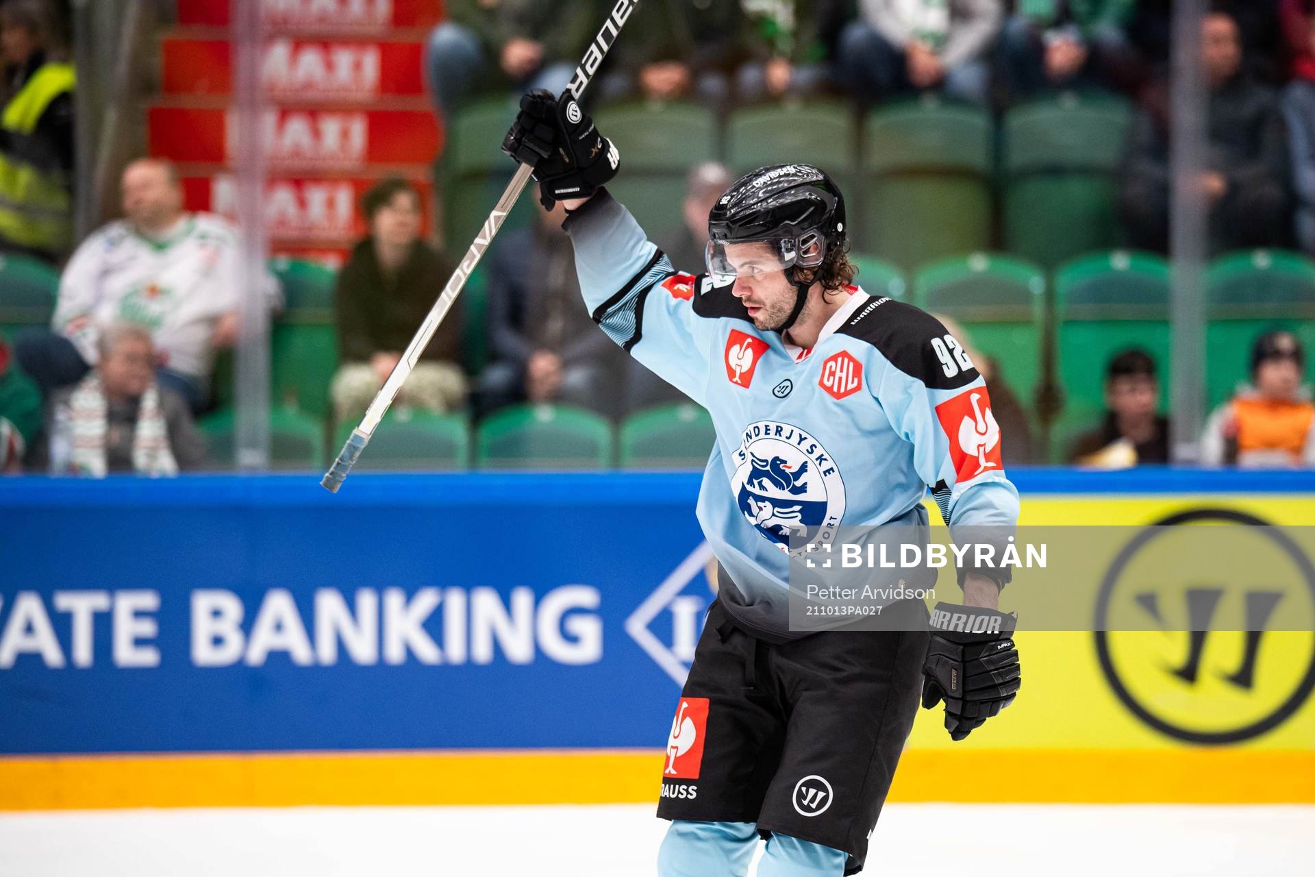 Shawn O'donnell of SønderjyskE celebrate
