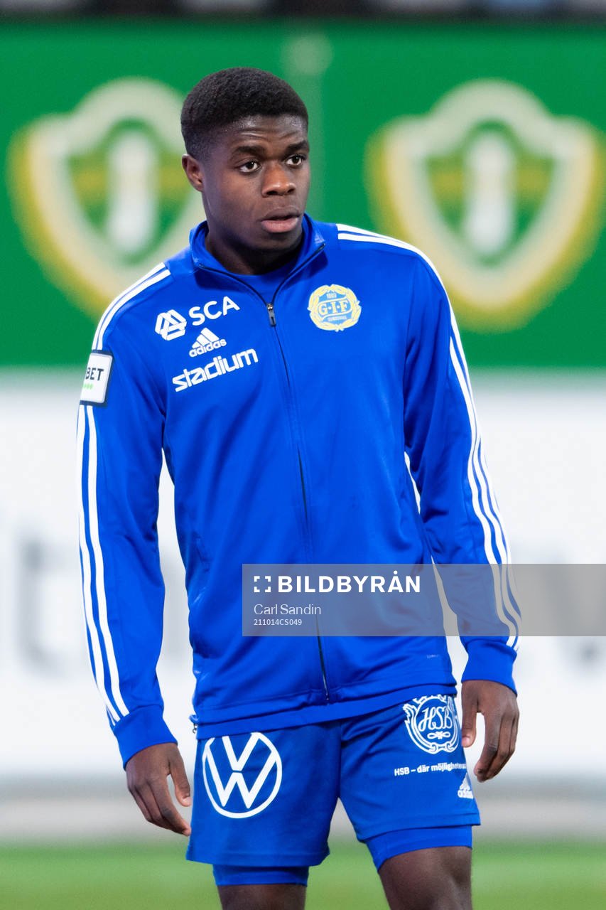 Sundsvalls Gray Hoffman innan fotbollsmatchen i Superettan