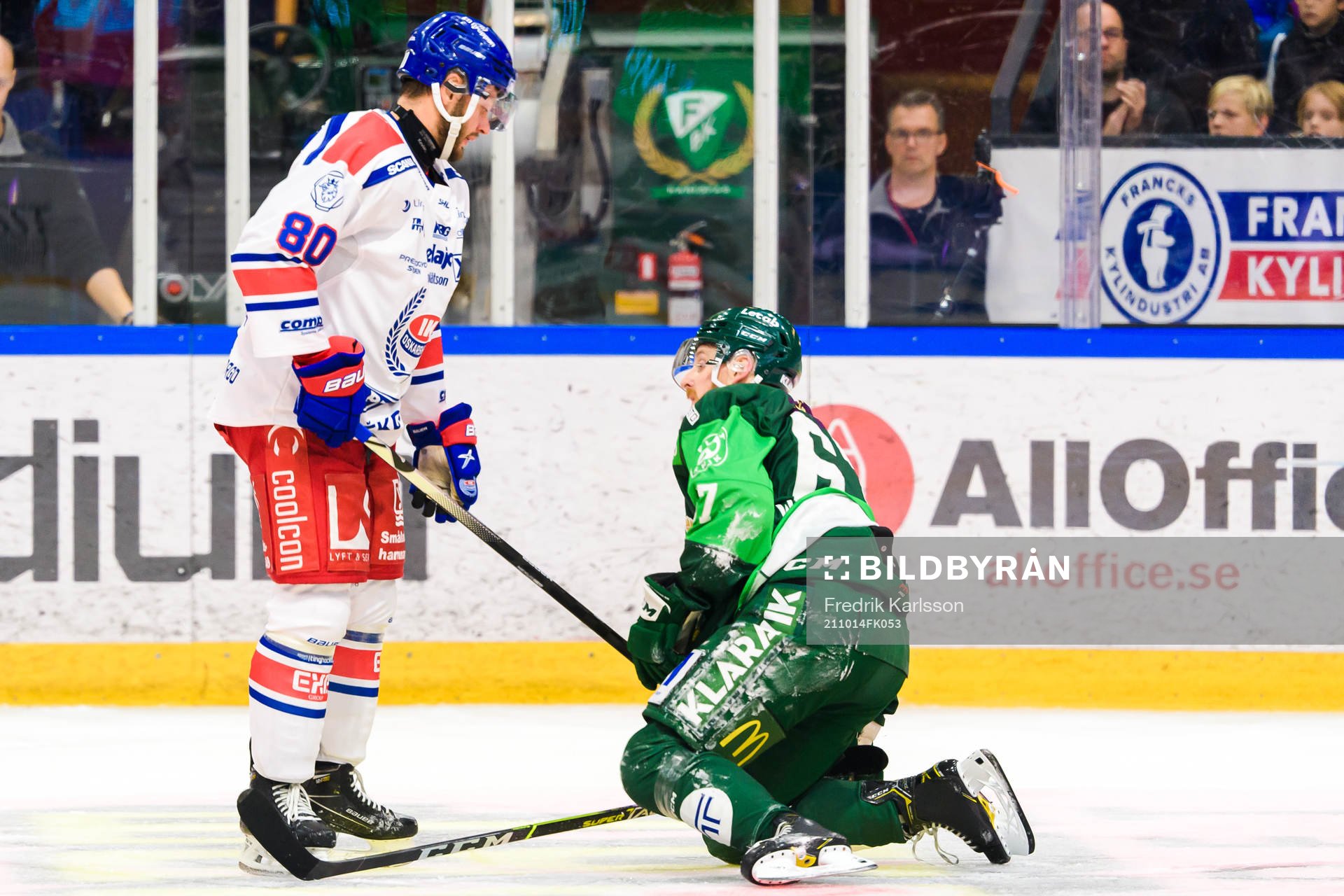Oskarshamns Tomas Zohorna och Färjestads Pontus Widerström