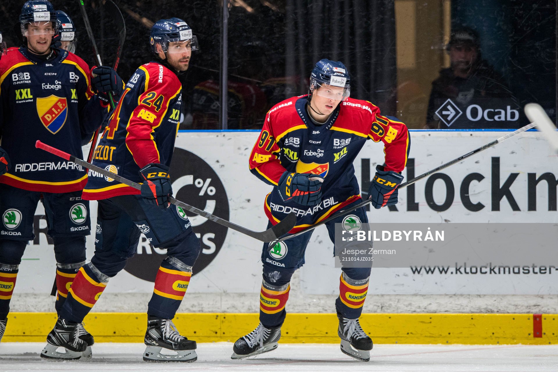 Djurgårdens Linus Andersson (th) jublar