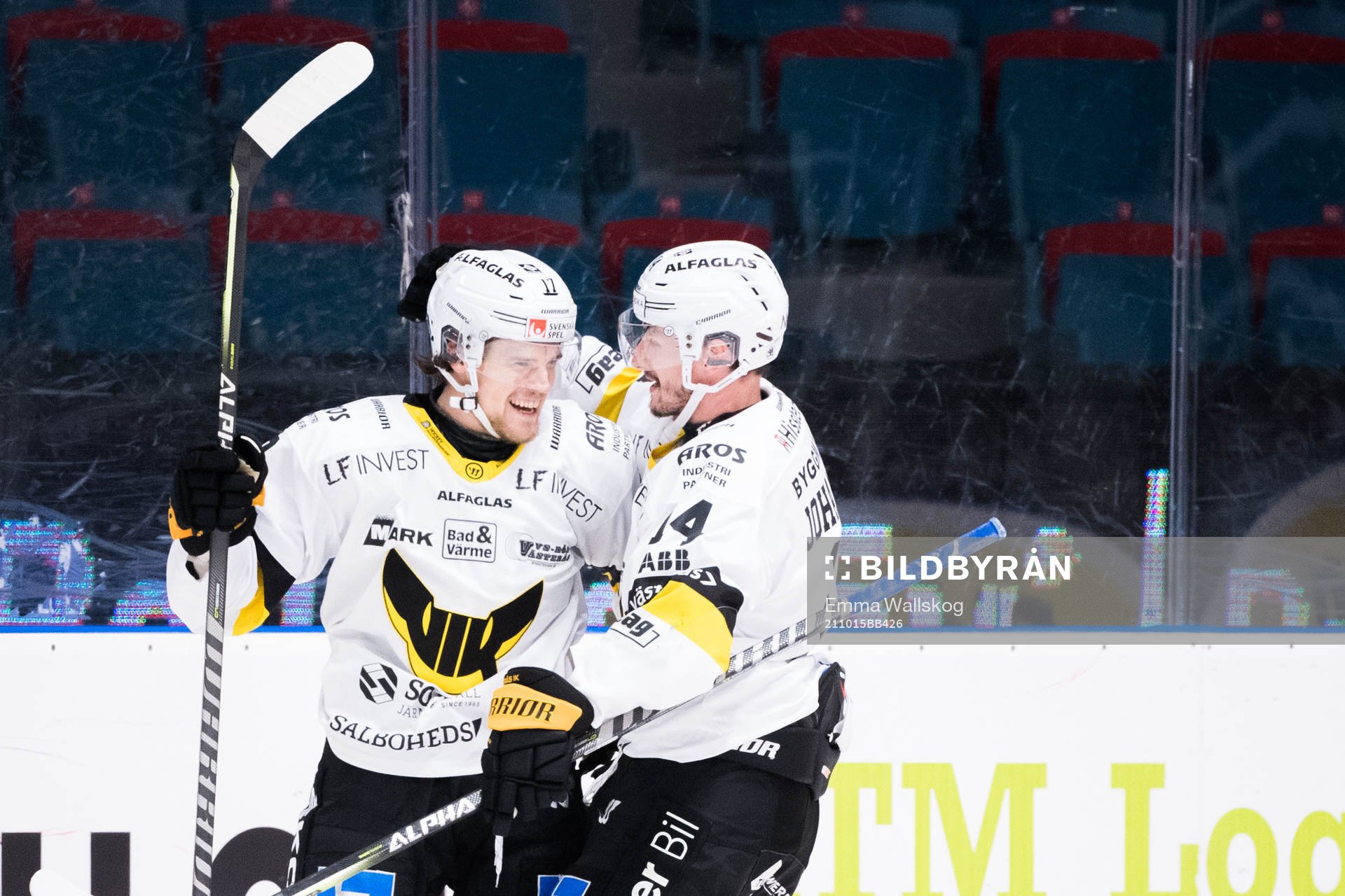 Västerås William Wikman och Jesper Johansson jublar