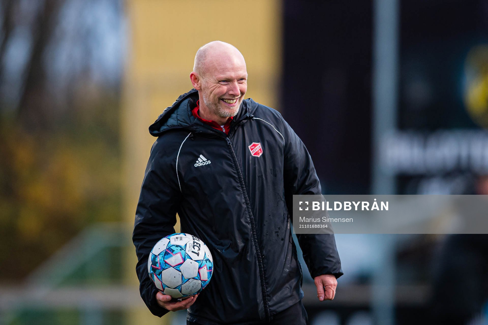 Roy Berntsen, head coach of Medkila, ahead of the 1. division football match between Medkila and Fløya on October 16, 2021 in Harstad.
