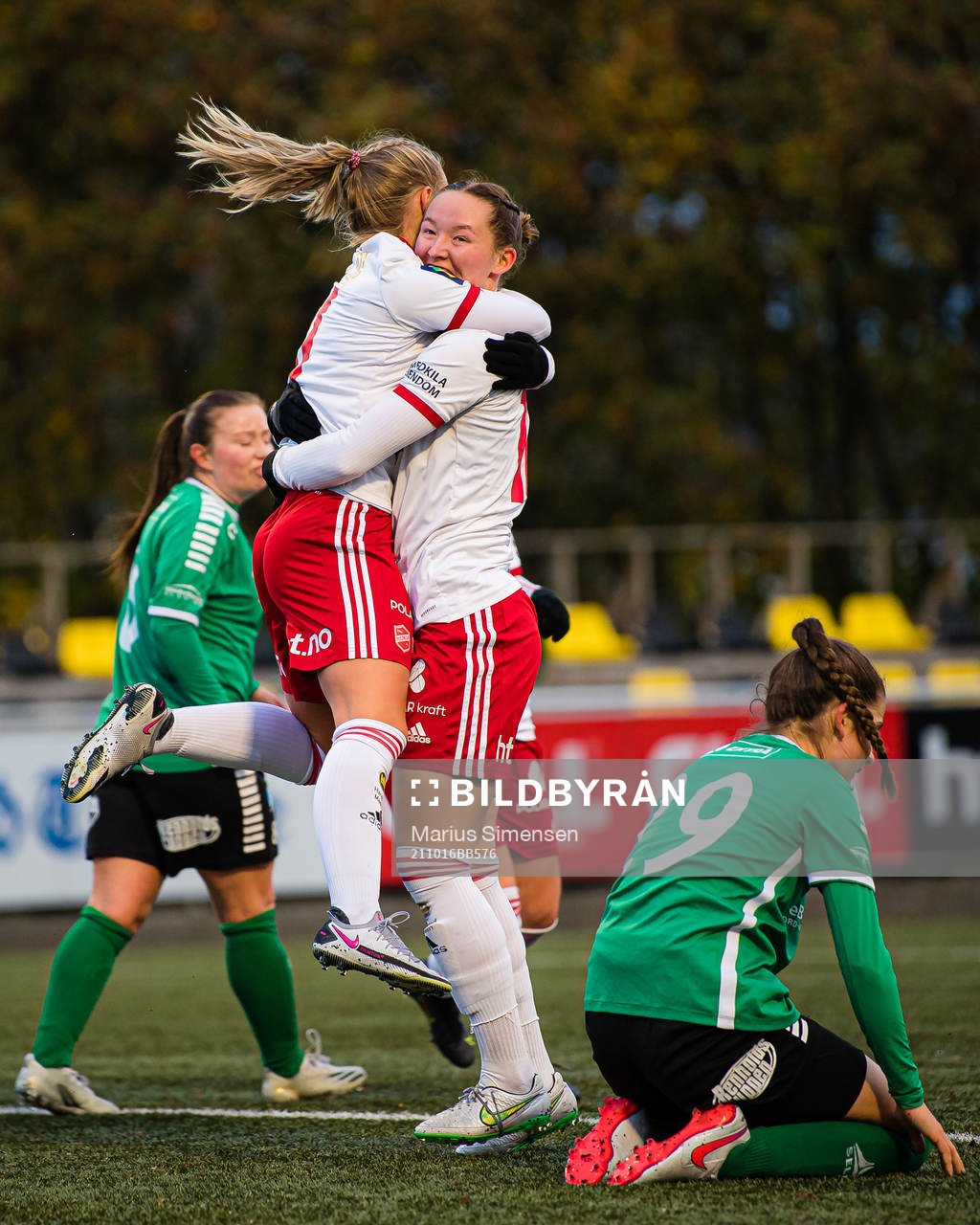 Miriam Vilnes Mjåset of Medkila celebrates