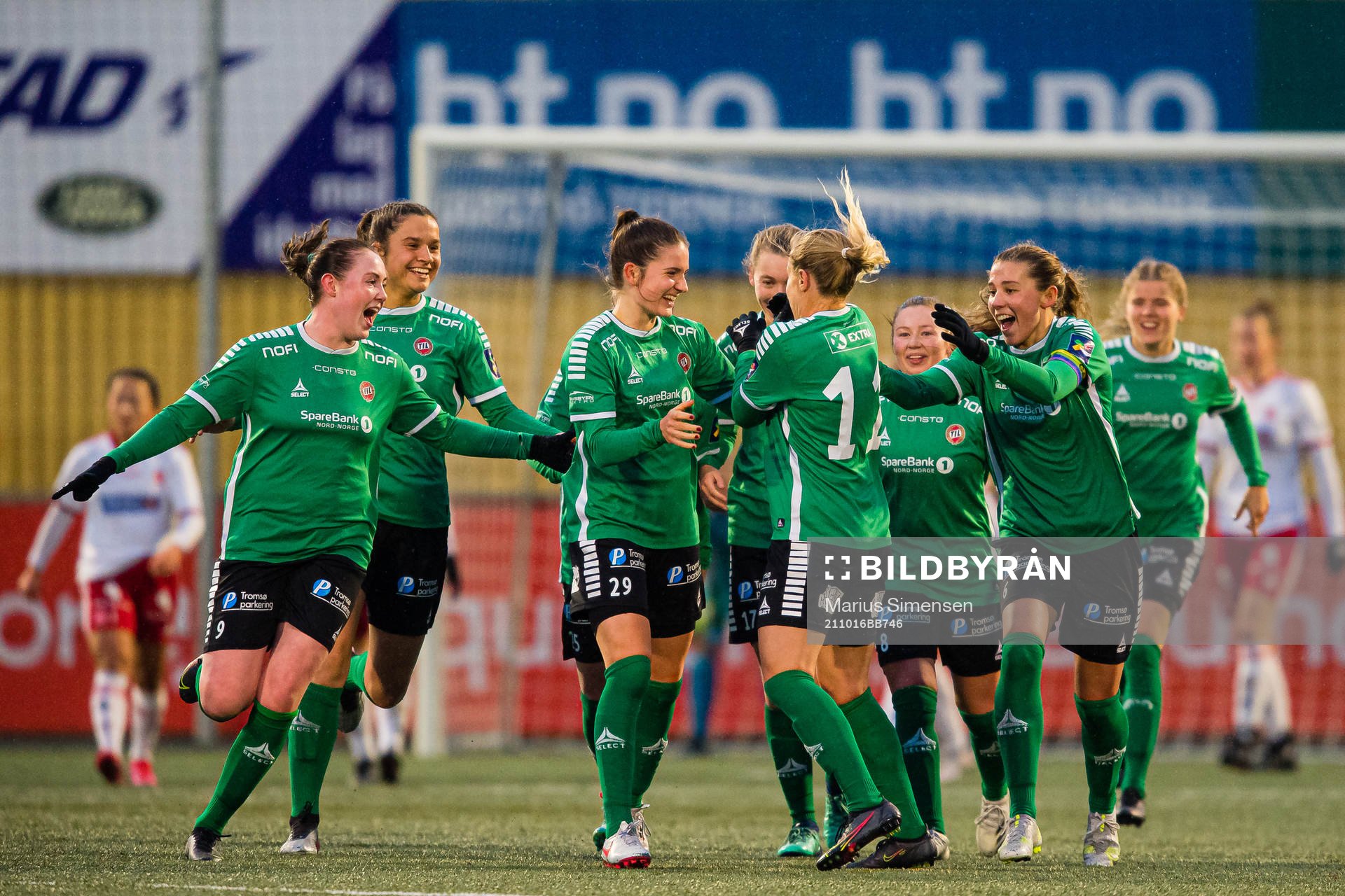 Sandra Rebecca Nikolaisen Simonsen of Fløya celebrates