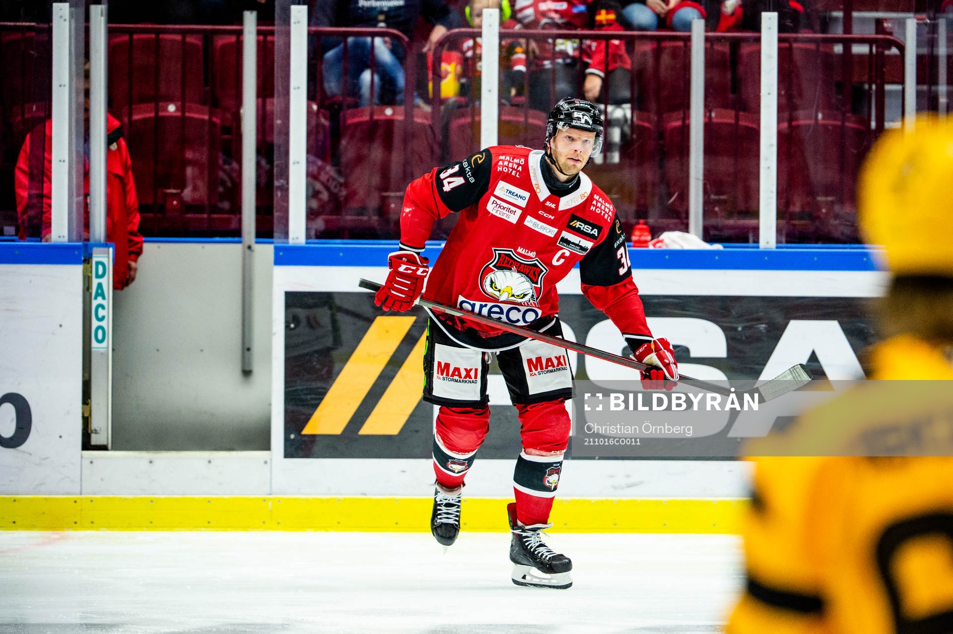 Malmö Redhawks Carl Söderberg får matchstraff och får