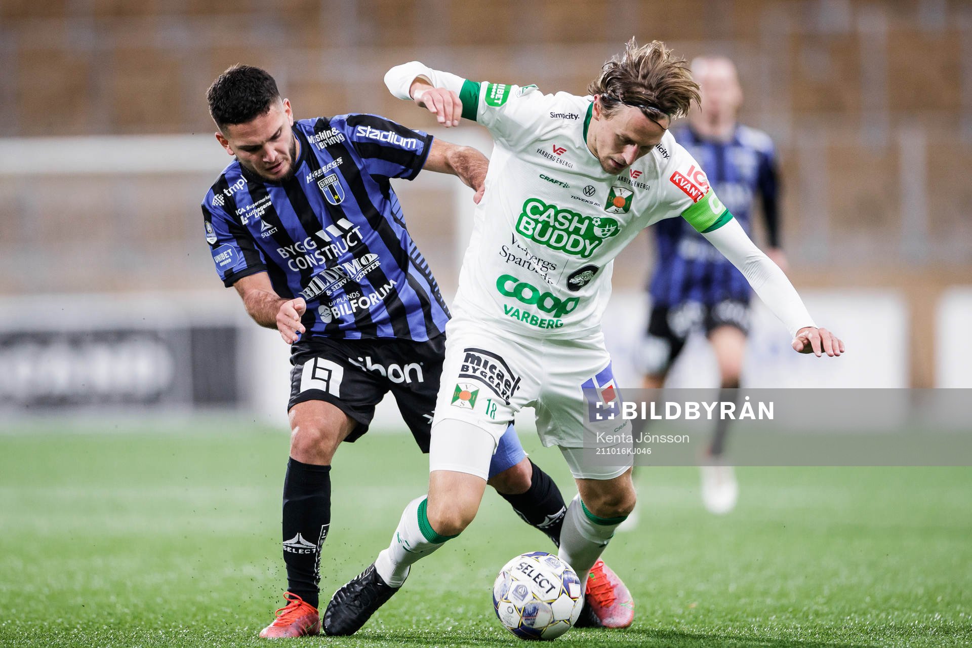 Sirius Edi Sylisufaj och Varbergs Joakim Lindner