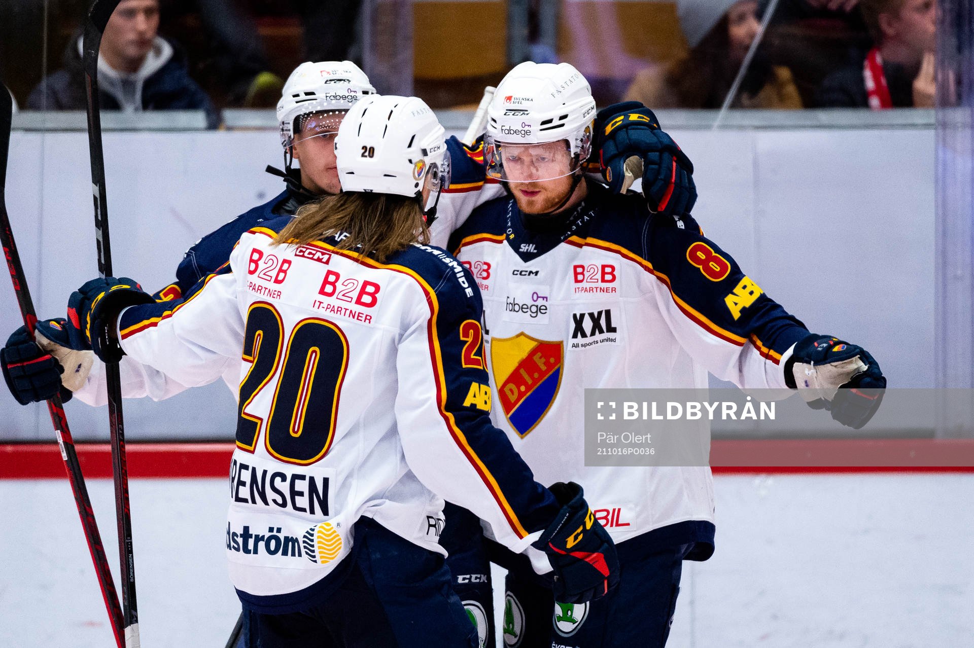 Djurgårdens Linus Arnesson jublar