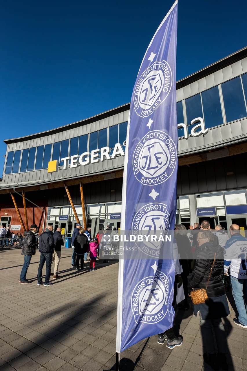 Tegera Arena innan ishockeymatchen i SHL mellan Leksand och