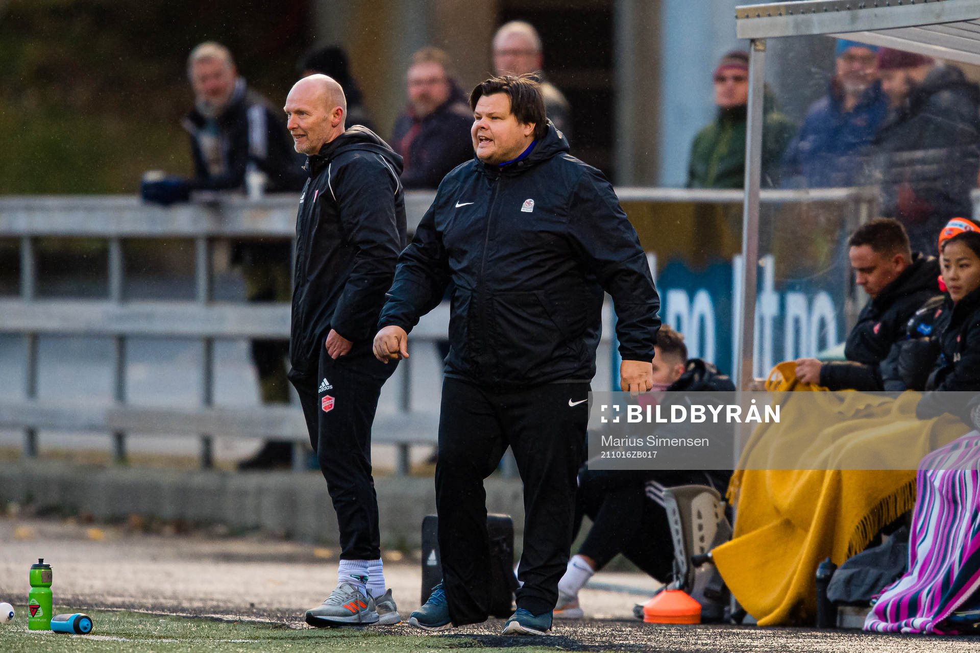 Roy Berntsen, head coach of Medkila, and Børje Sørensen, head coach of Medkila, during the 1. division football match between Medkila and Fløya on October 16, 2021 in Harstad.