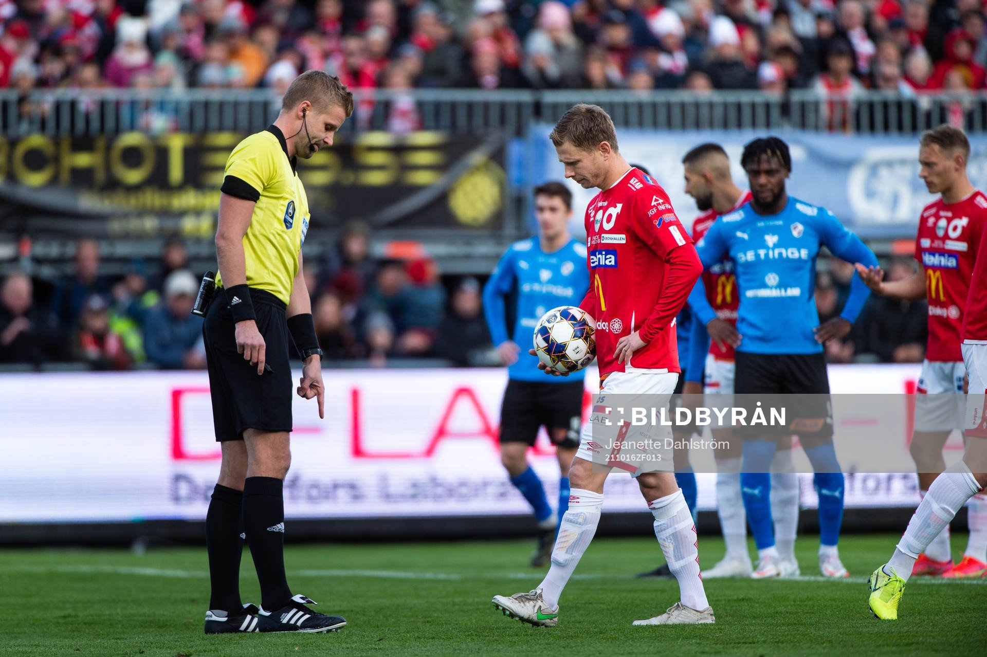 Domare Glenn Nyberg och Johan Bertilsson