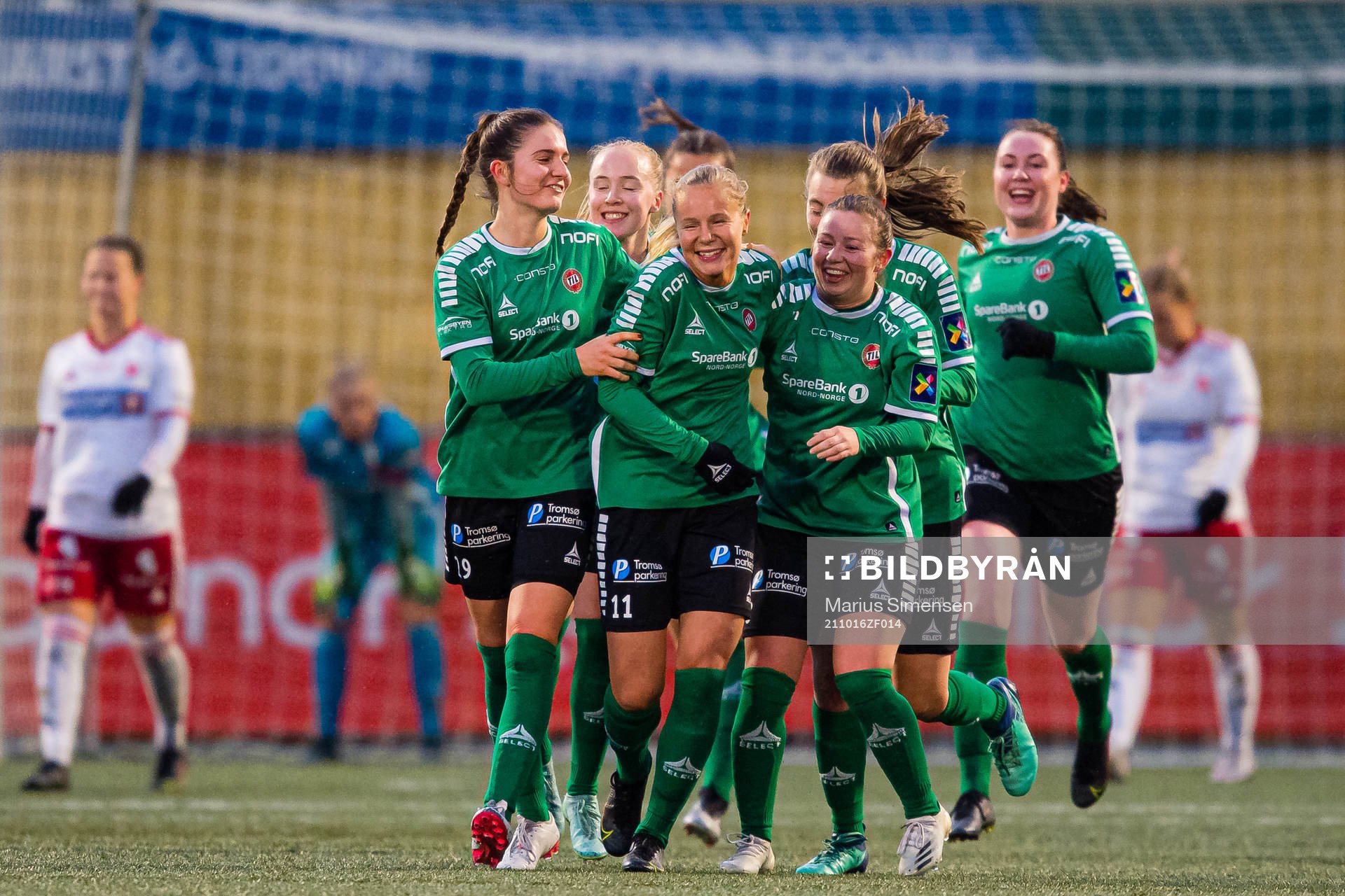 Sandra Rebecca Nikolaisen Simonsen of Fløya celebrates