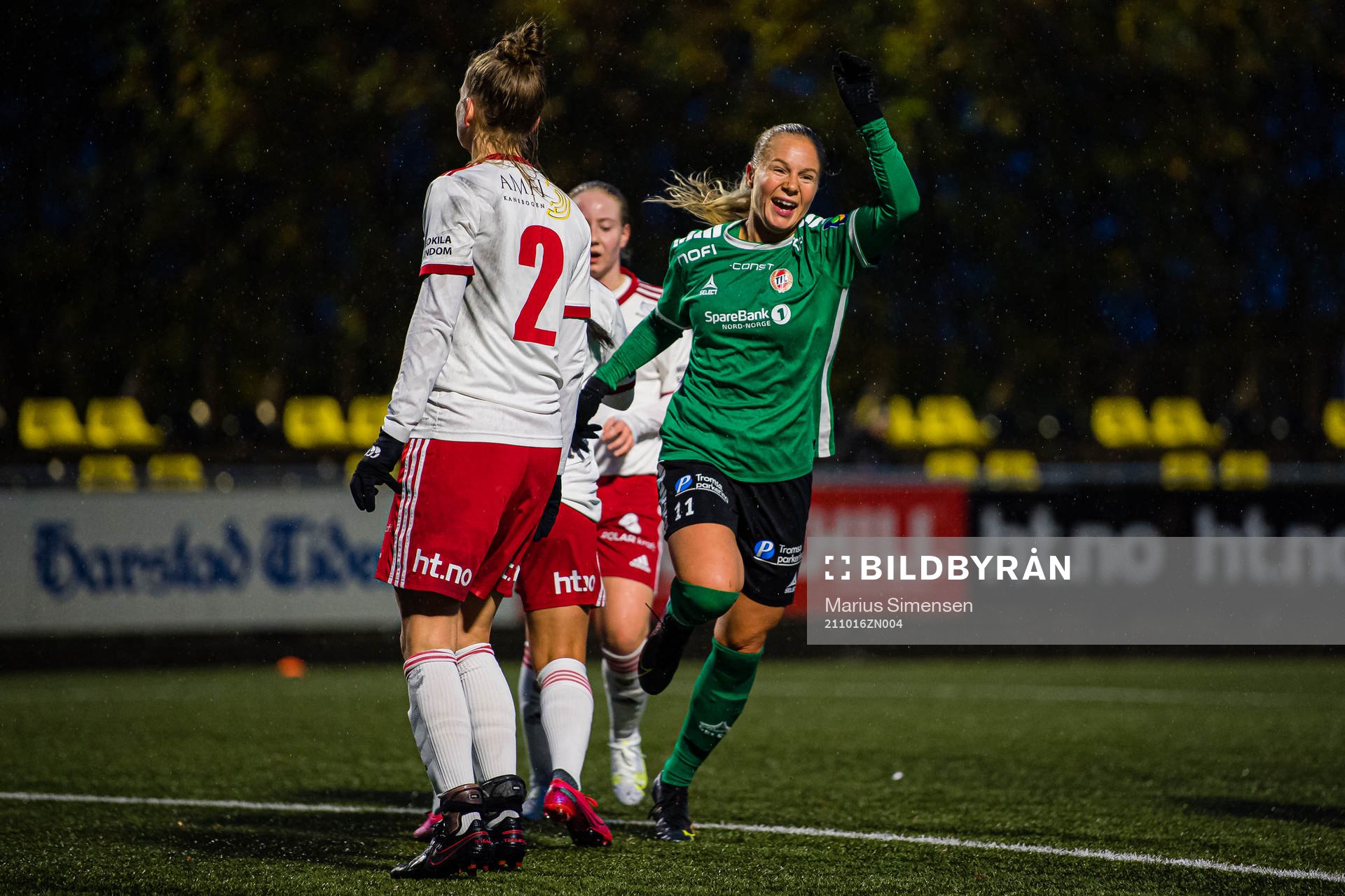 Sandra Rebecca Nikolaisen Simonsen of Fløya celebrates